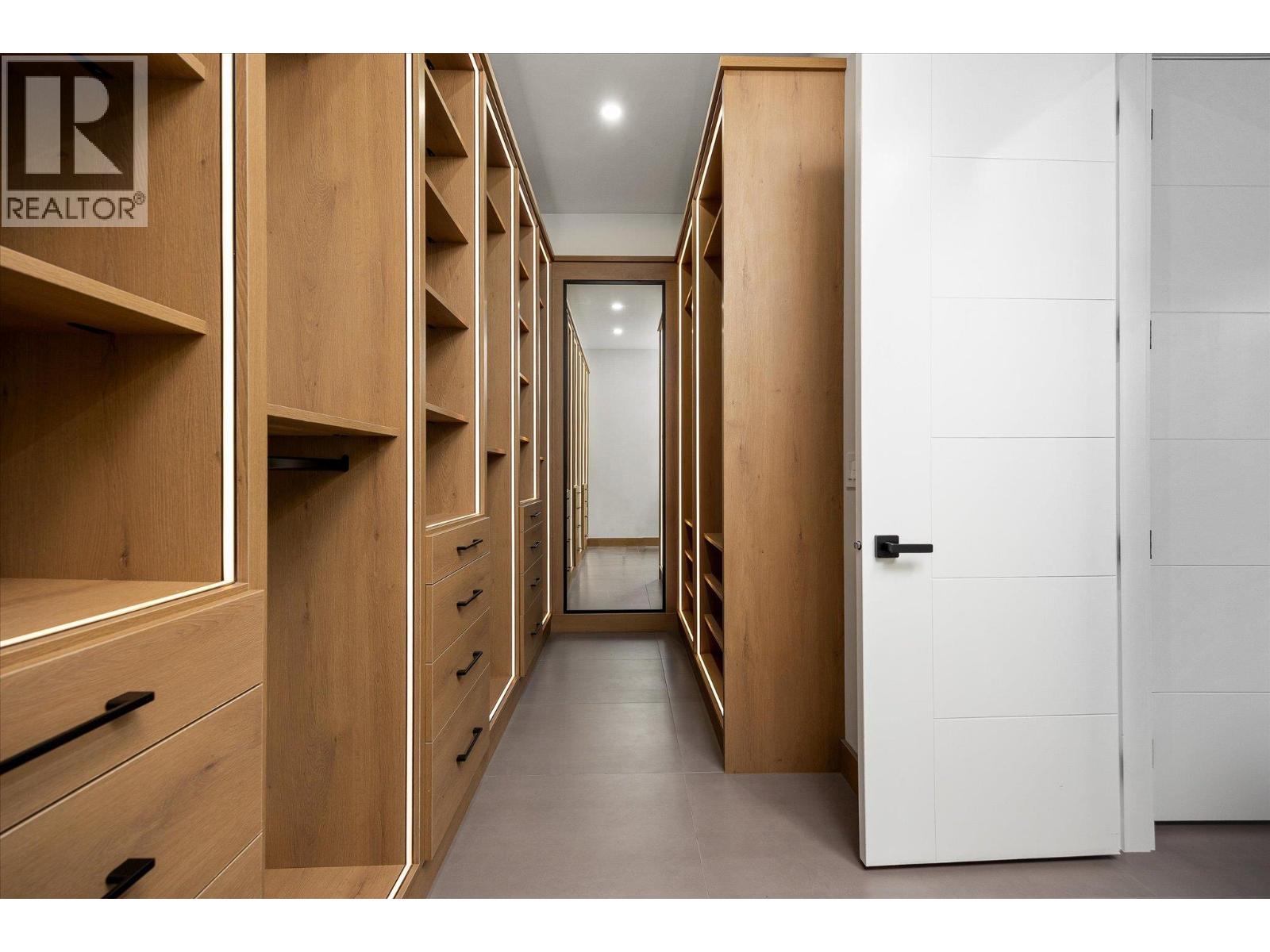 979 Loseth Drive, Kelowna, British Columbia  V1P 0A1 - Photo 23 - 10374204