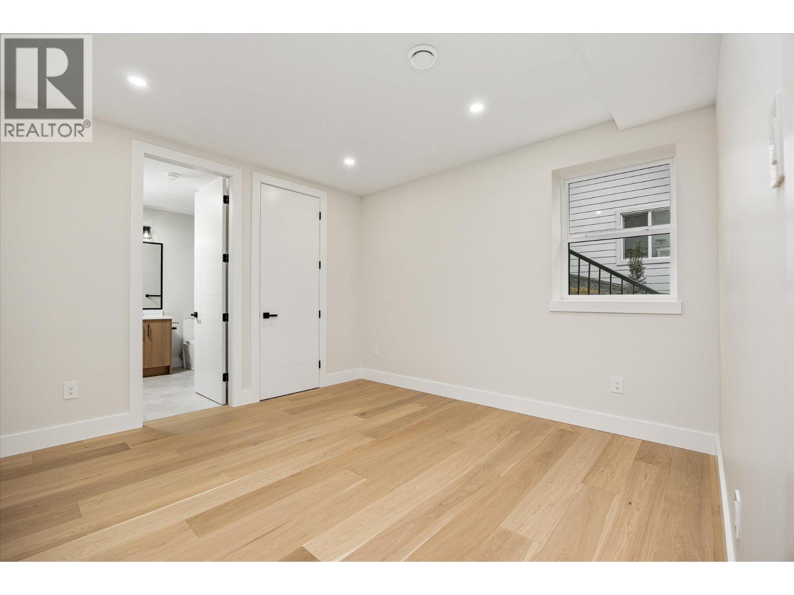 979 Loseth Drive, Kelowna, British Columbia  V1P 0A1 - Photo 40 - 10374204