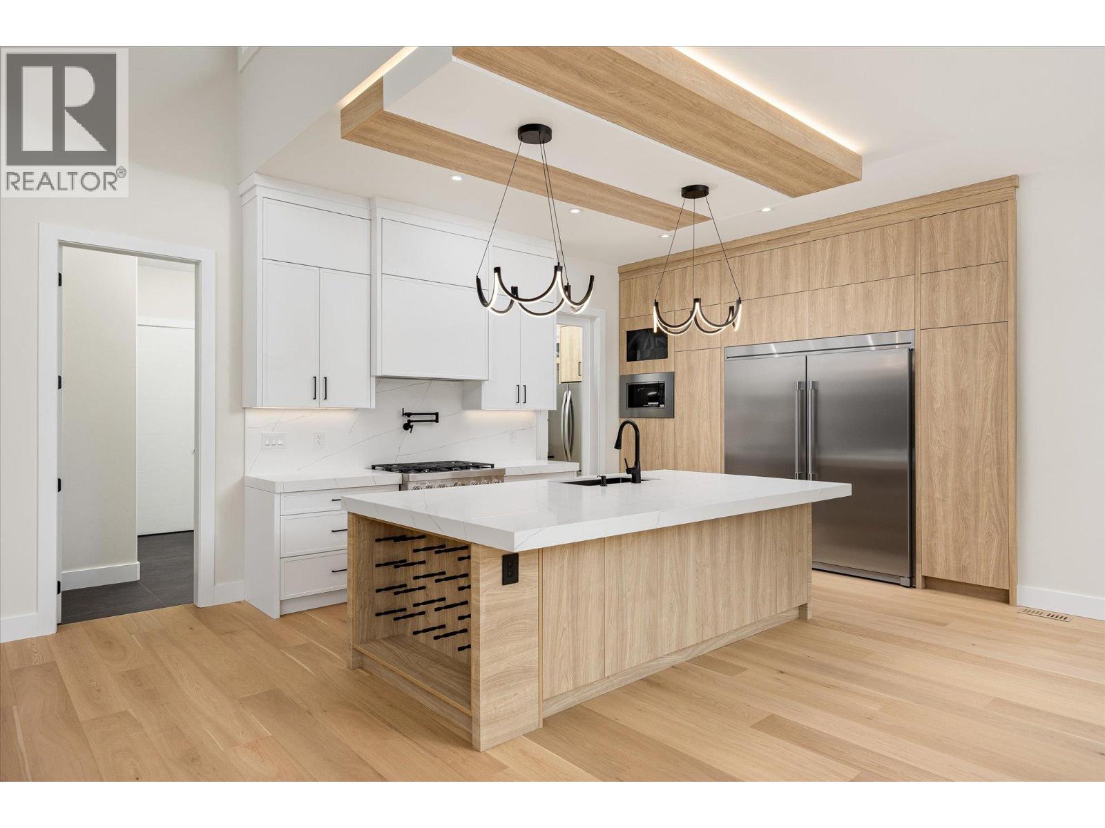 979 Loseth Drive, Kelowna, British Columbia  V1P 0A1 - Photo 9 - 10374204