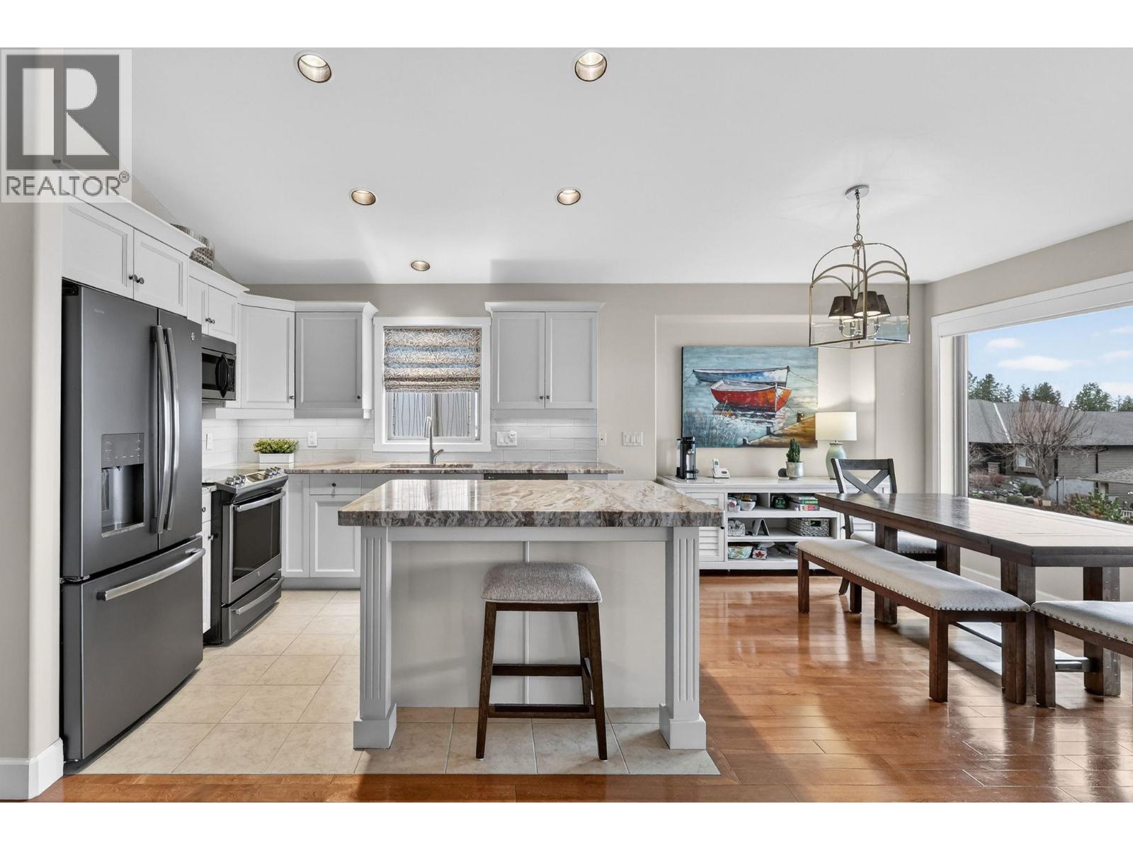 3656 Riviera Drive, Kelowna, British Columbia  V1X 8E4 - Photo 11 - 10372776