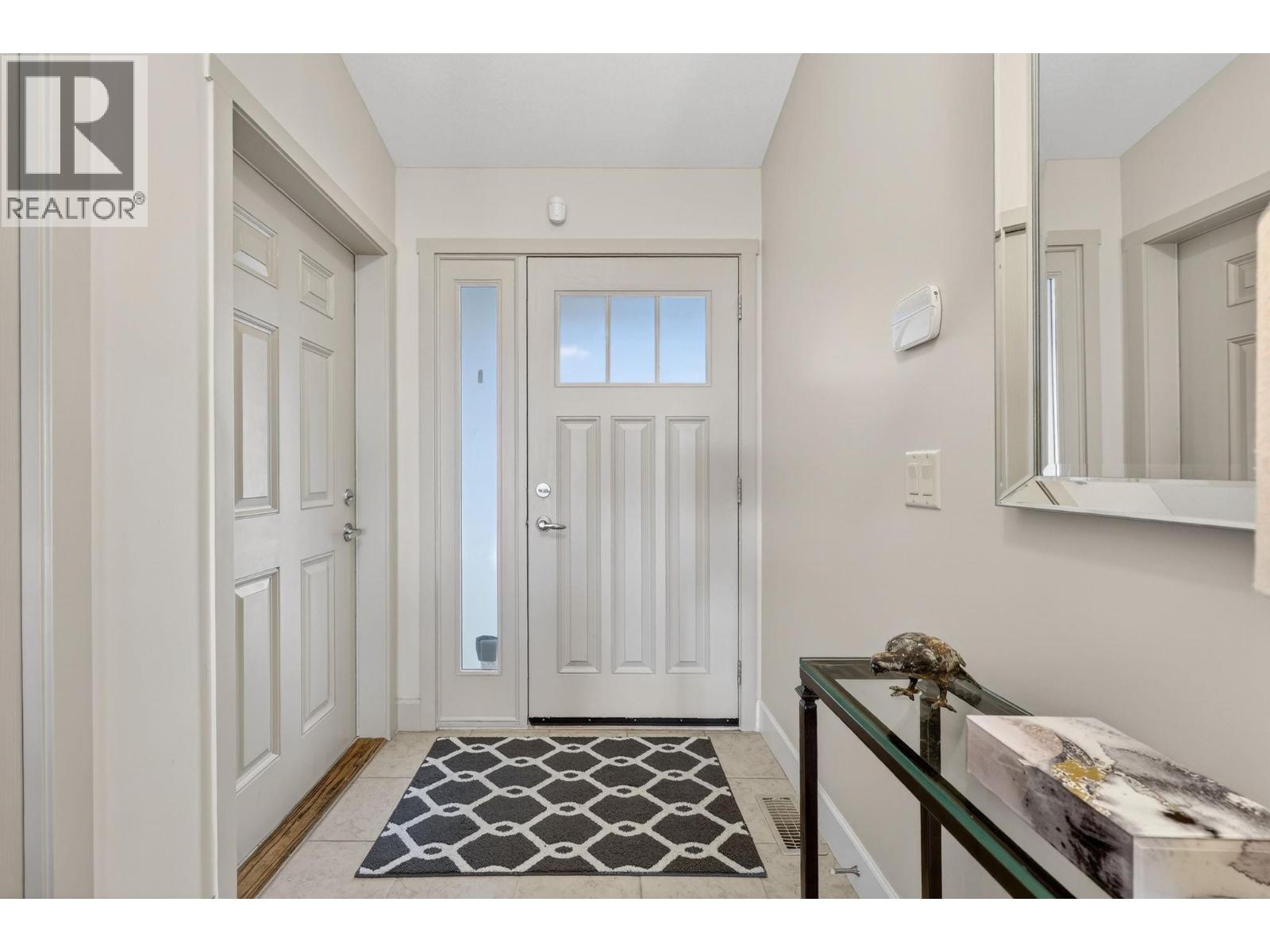 3656 Riviera Drive, Kelowna, British Columbia  V1X 8E4 - Photo 6 - 10372776