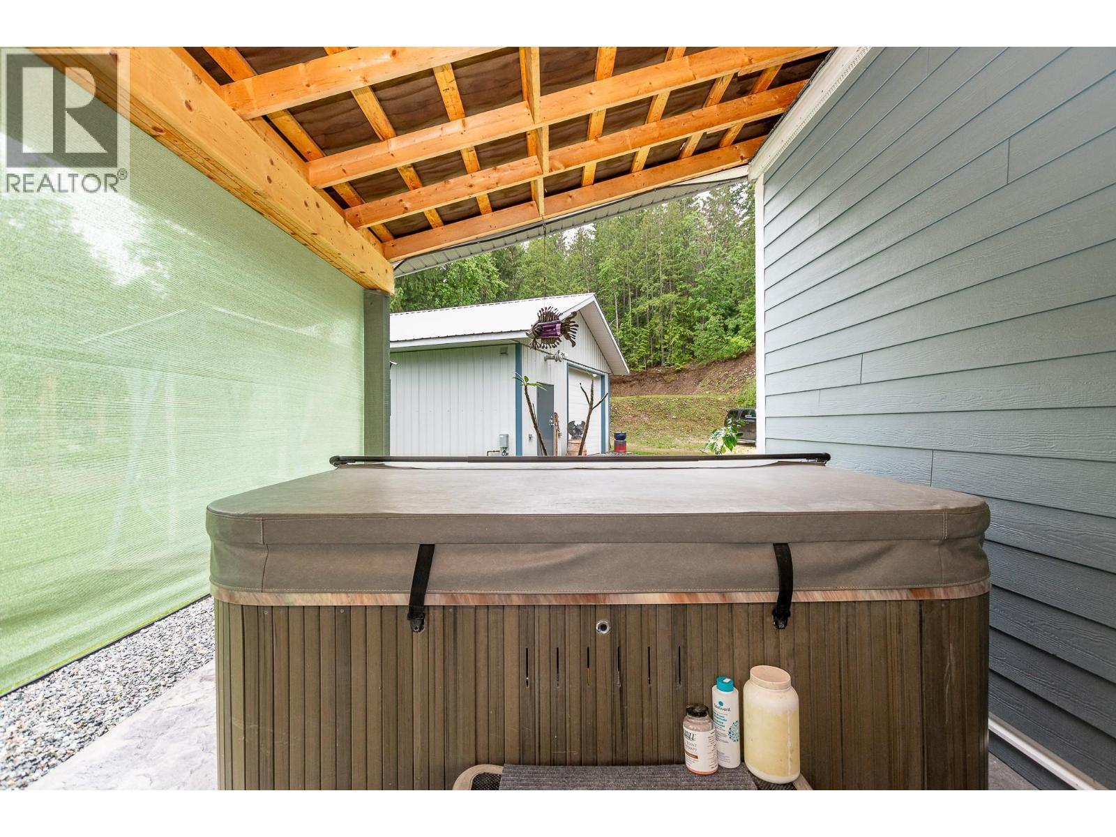 645 Capri Road, Enderby, British Columbia  V0E 1V3 - Photo 39 - 10375576