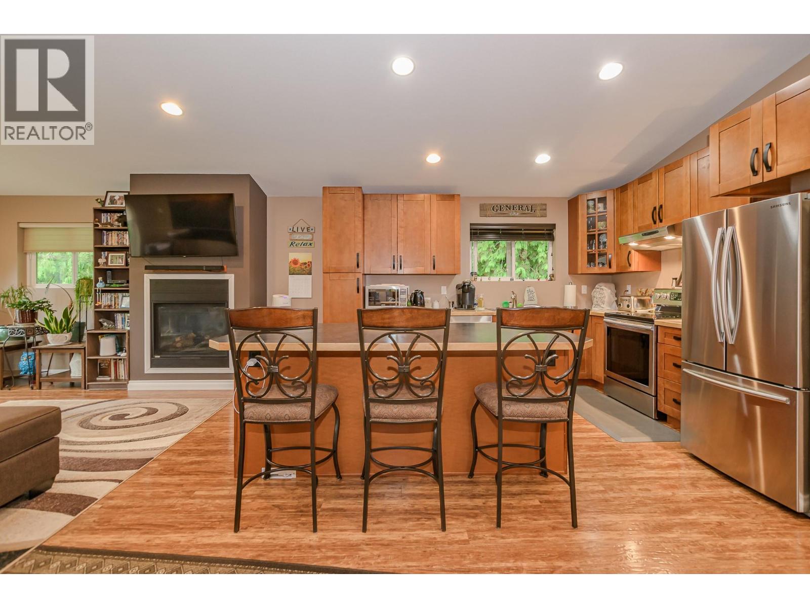 645 Capri Road, Enderby, British Columbia  V0E 1V3 - Photo 52 - 10375576