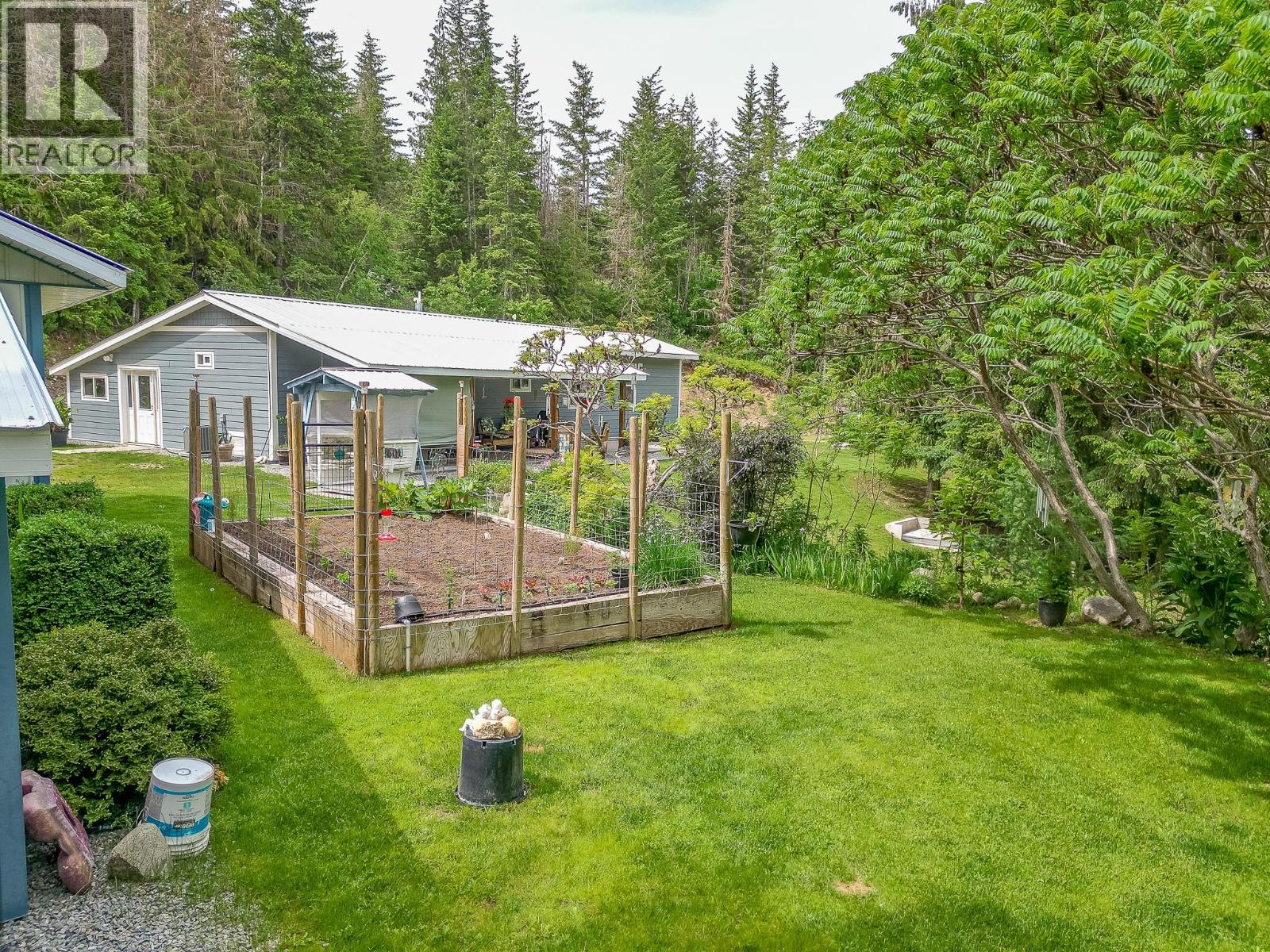 645 Capri Road, Enderby, British Columbia  V0E 1V3 - Photo 85 - 10375576