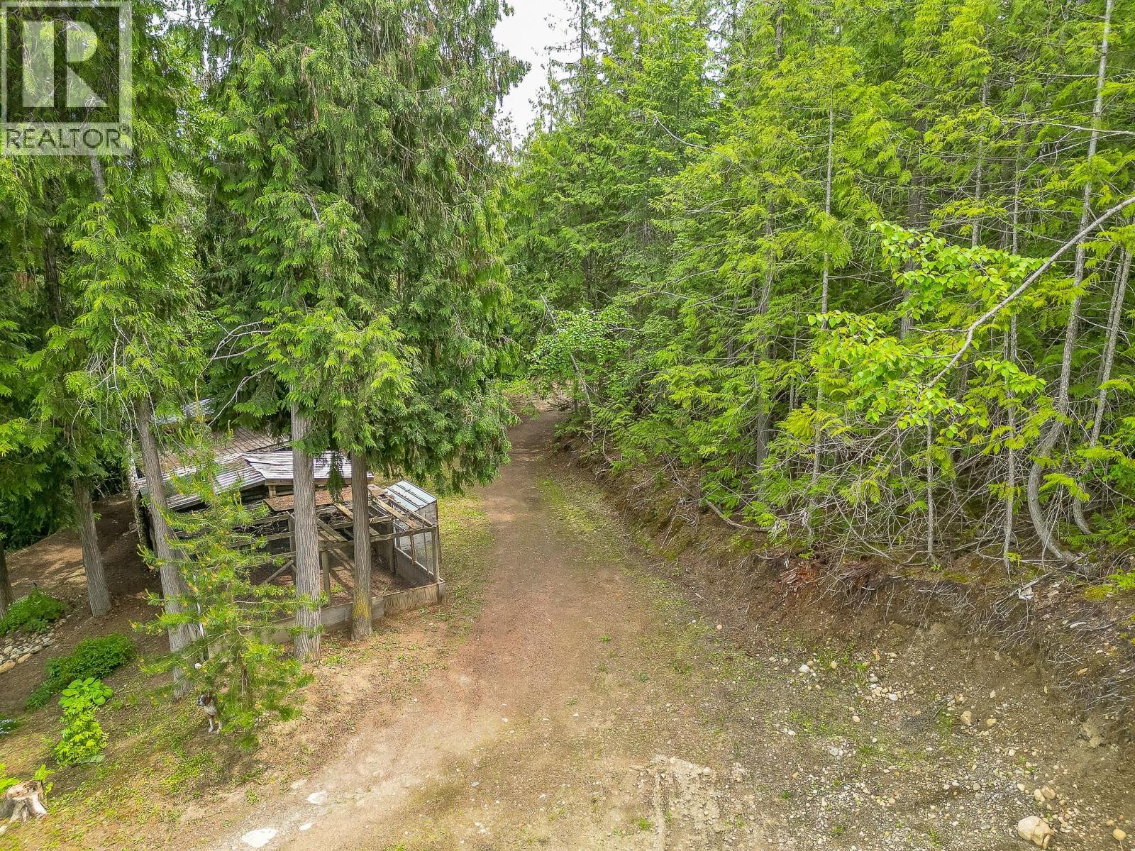 645 Capri Road, Enderby, British Columbia  V0E 1V3 - Photo 94 - 10375576