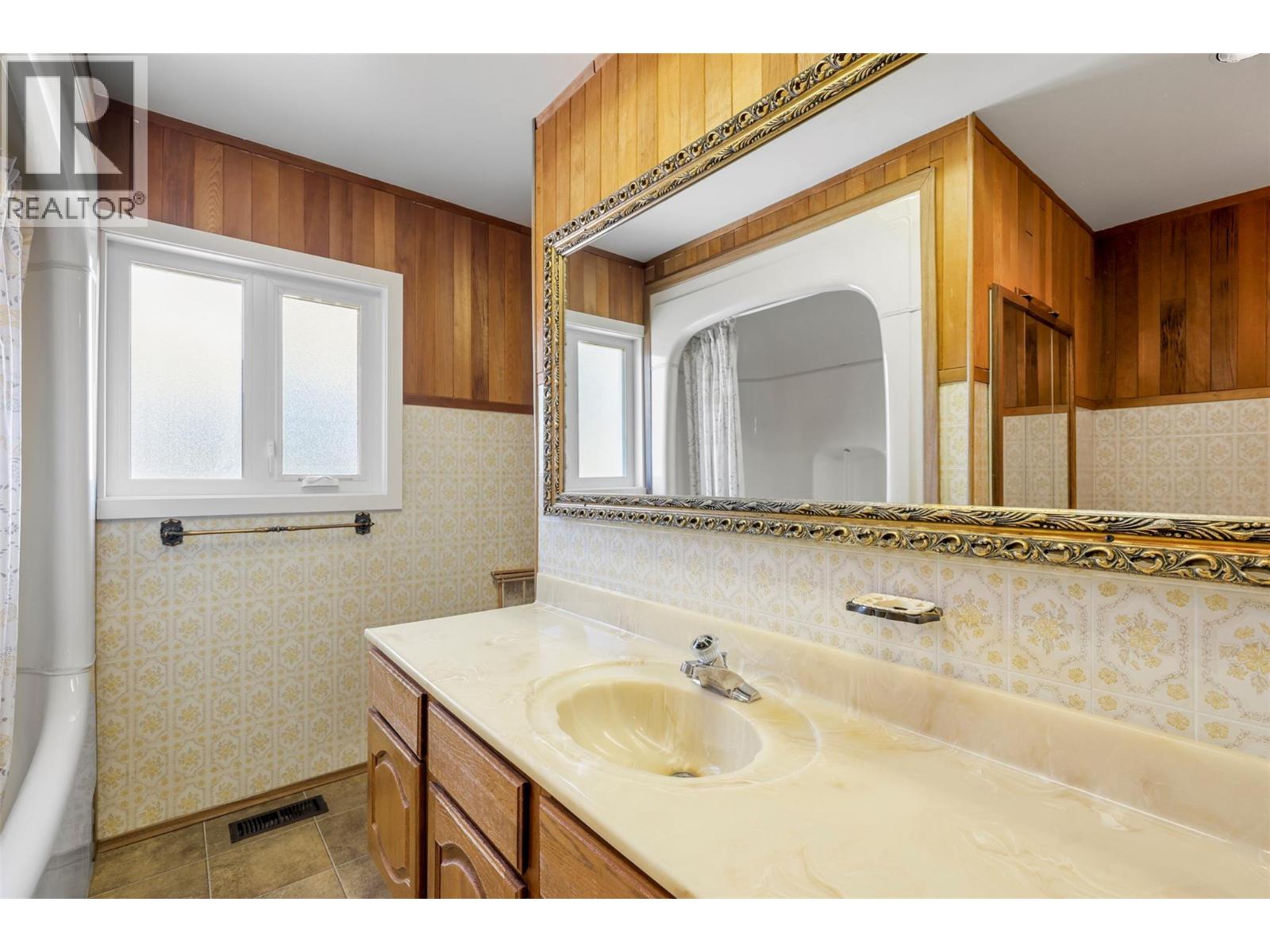 6066 Furrer Road, Kamloops, British Columbia  V2C 4V4 - Photo 32 - 10375677