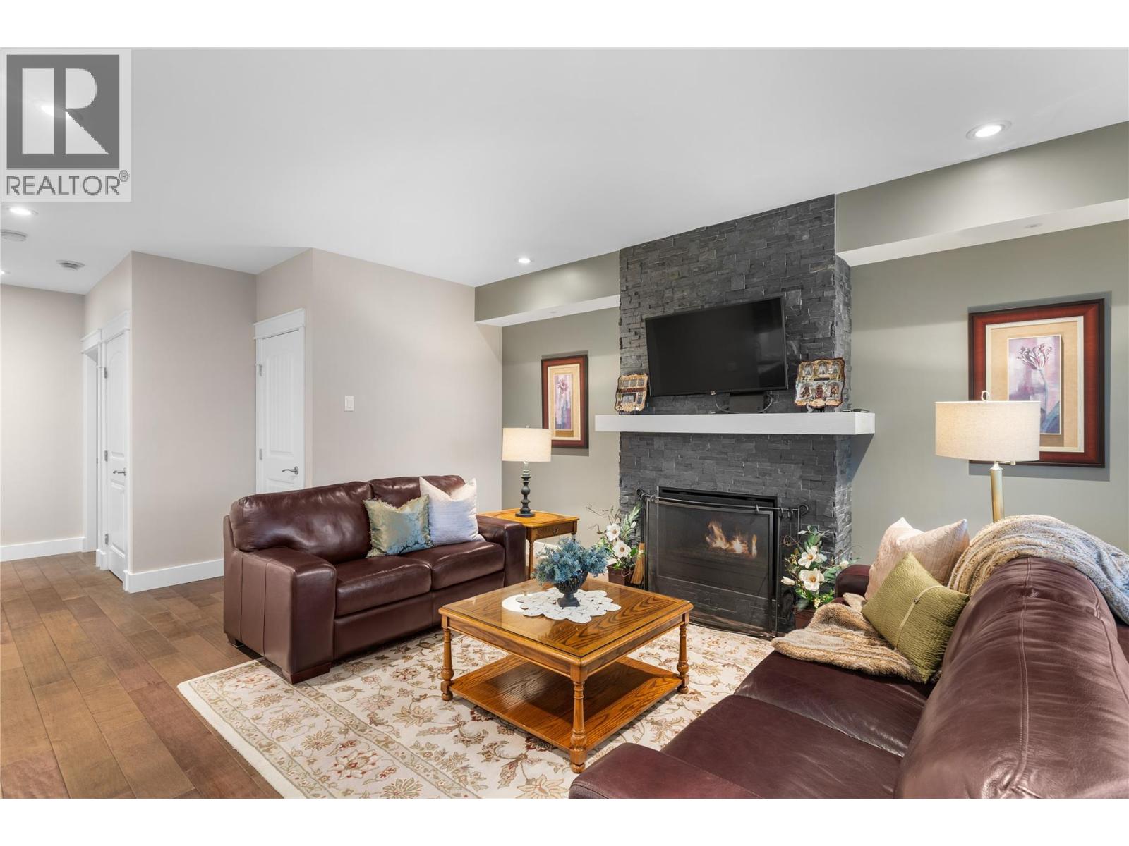 5484 Mountainside Lane, Kelowna, British Columbia  V1W 5H1 - Photo 31 - 10374676