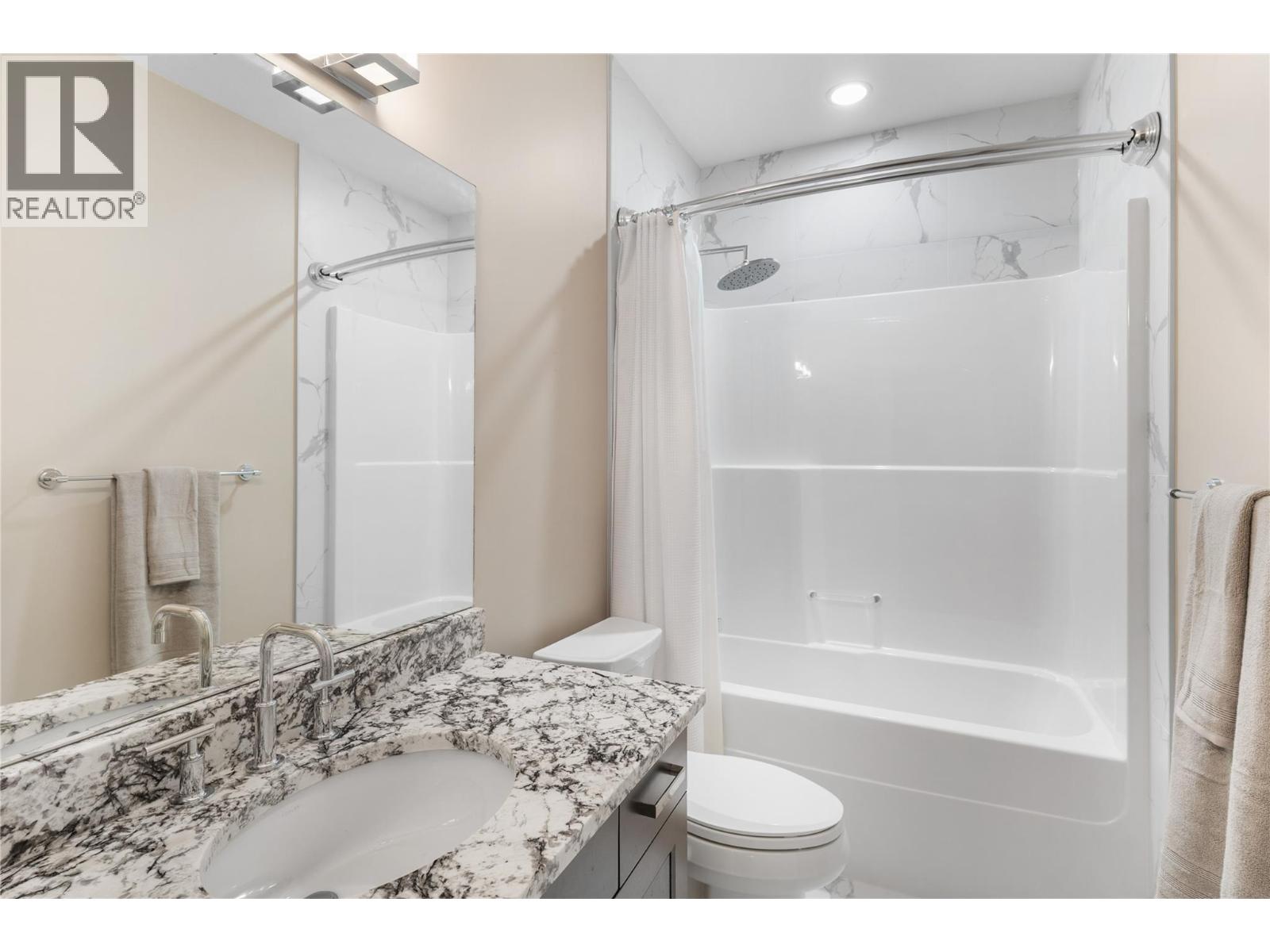 5484 Mountainside Lane, Kelowna, British Columbia  V1W 5H1 - Photo 43 - 10374676