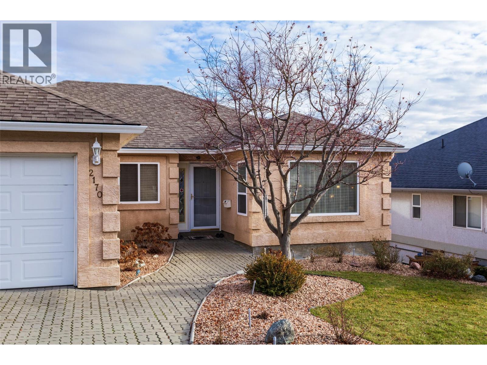 2170 Sunview Drive, West Kelowna, British Columbia  V1Z 3R2 - Photo 3 - 10375654