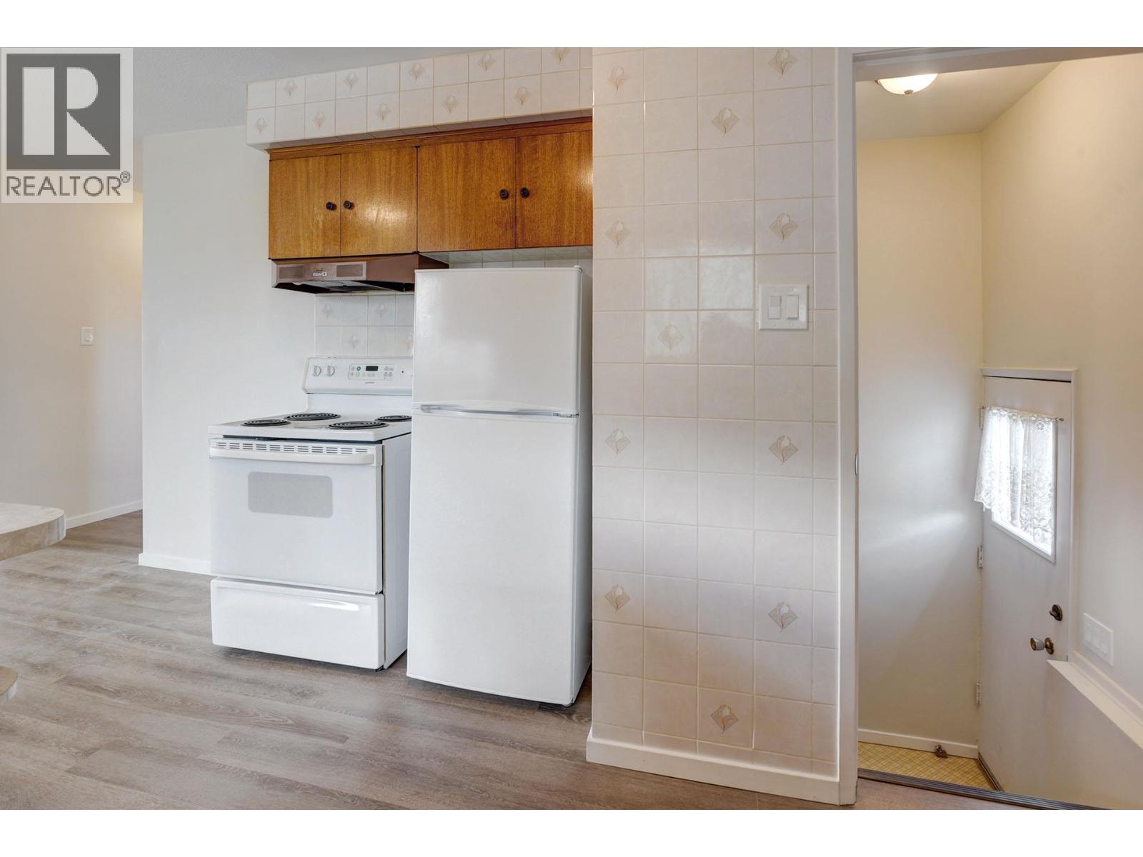 354 Willow Street, Kamloops, British Columbia  V2B 4C9 - Photo 13 - 10374390