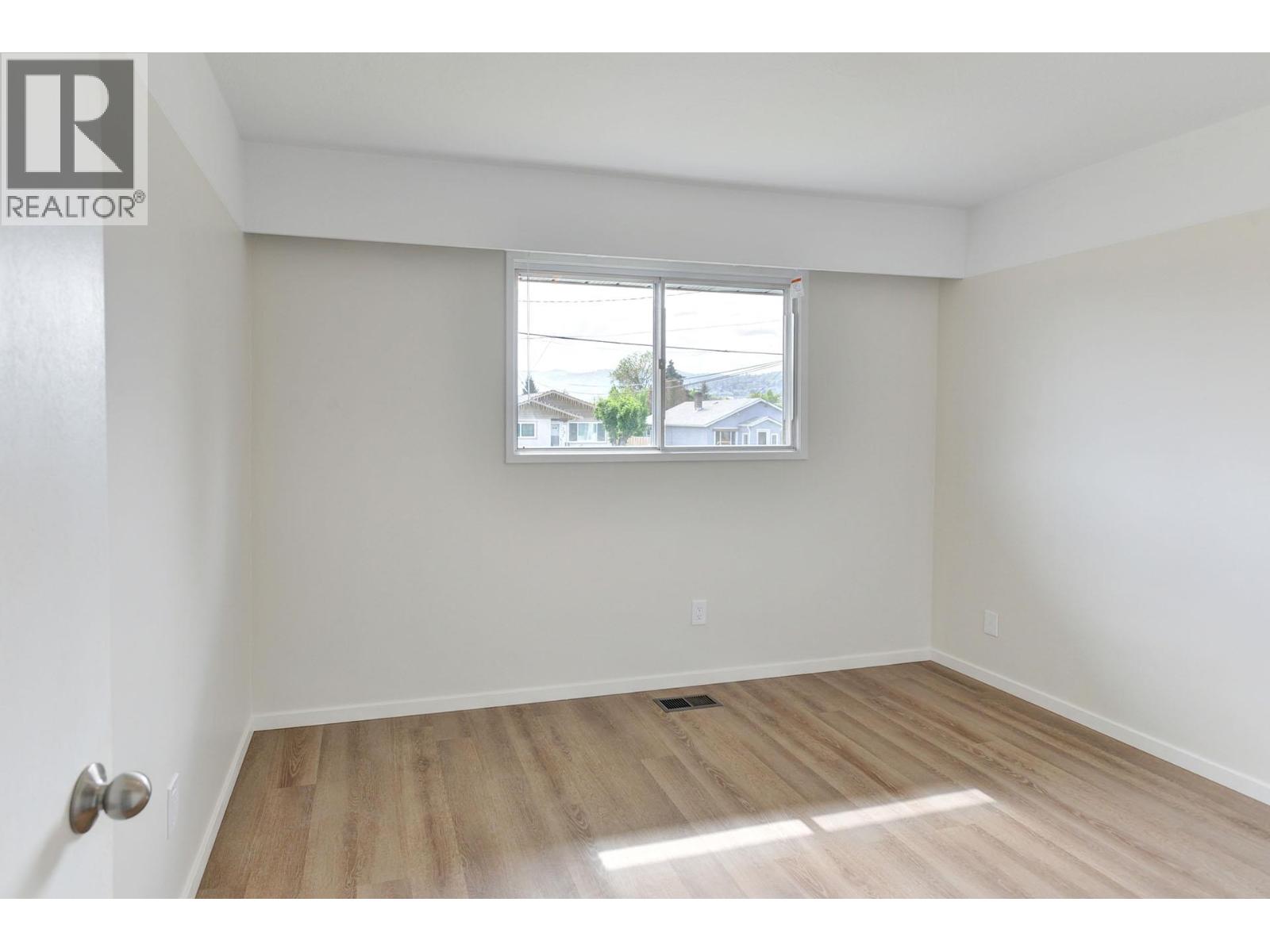 354 Willow Street, Kamloops, British Columbia  V2B 4C9 - Photo 20 - 10374390