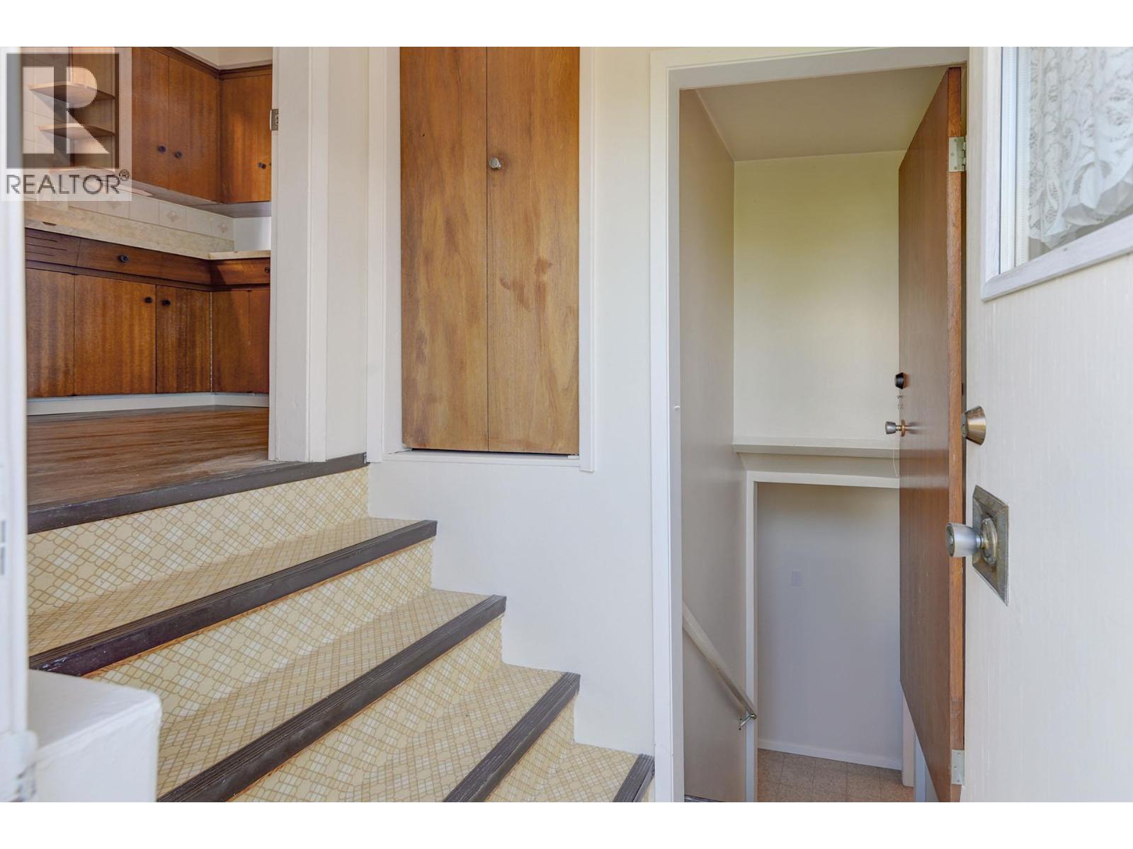 354 Willow Street, Kamloops, British Columbia  V2B 4C9 - Photo 22 - 10374390