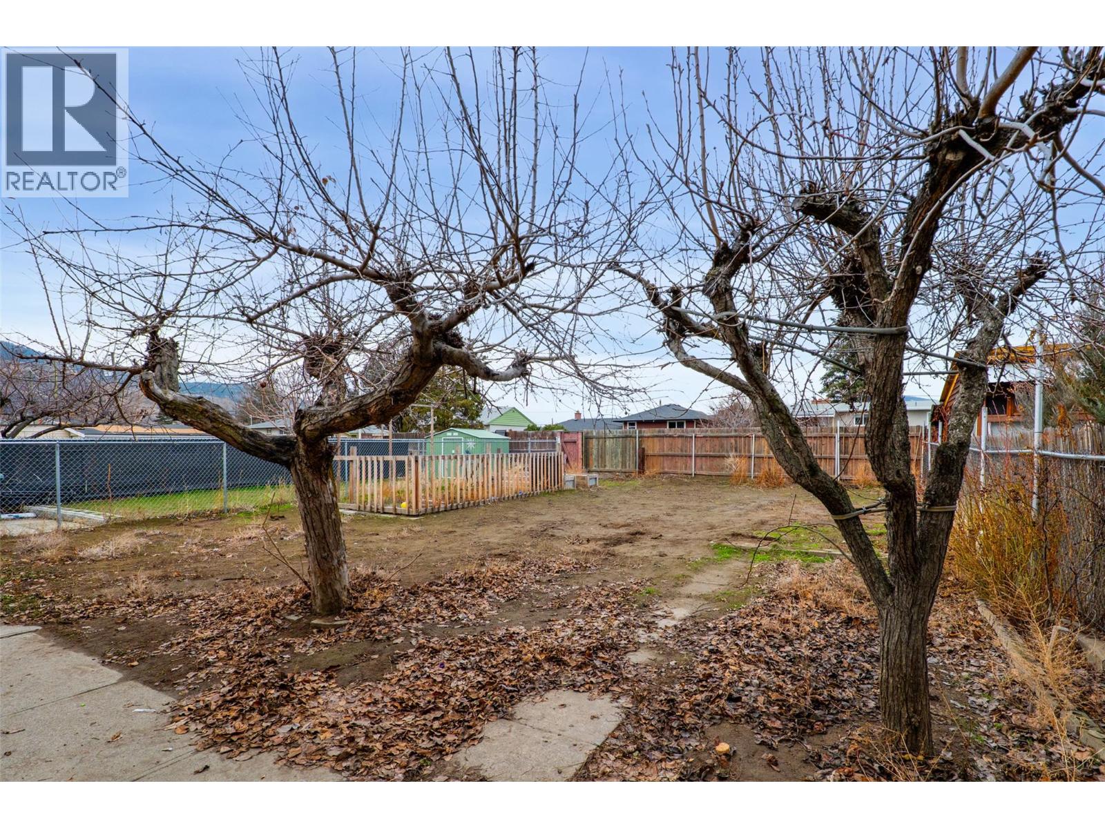 354 Willow Street, Kamloops, British Columbia  V2B 4C9 - Photo 45 - 10374390