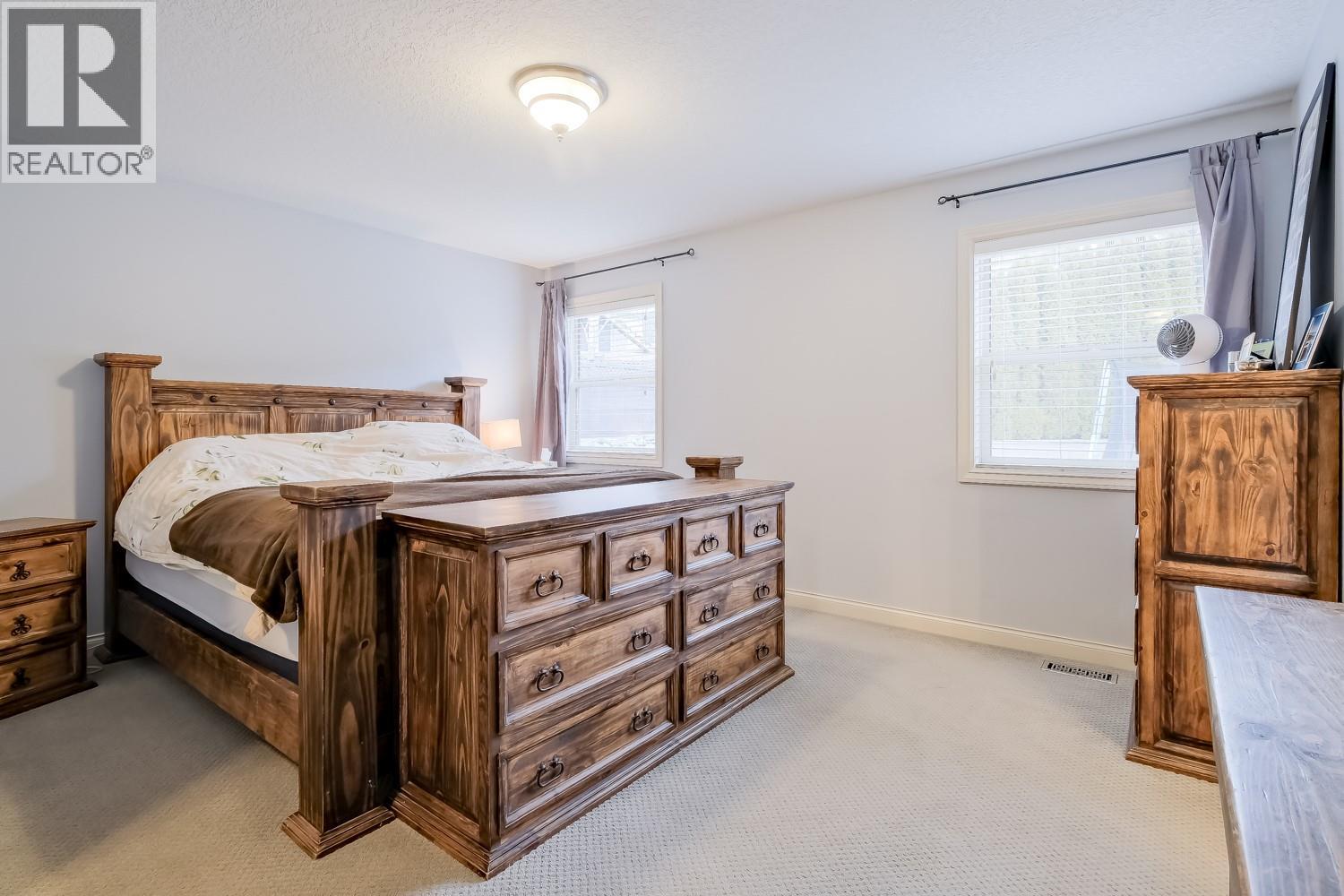 1410 Kendra Court, Kelowna, British Columbia  V1P 1P1 - Photo 12 - 10374088