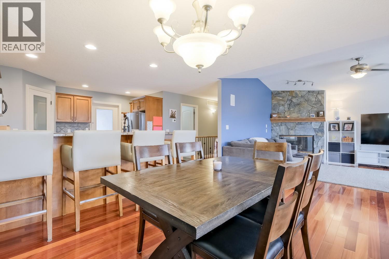 1410 Kendra Court, Kelowna, British Columbia  V1P 1P1 - Photo 9 - 10374088