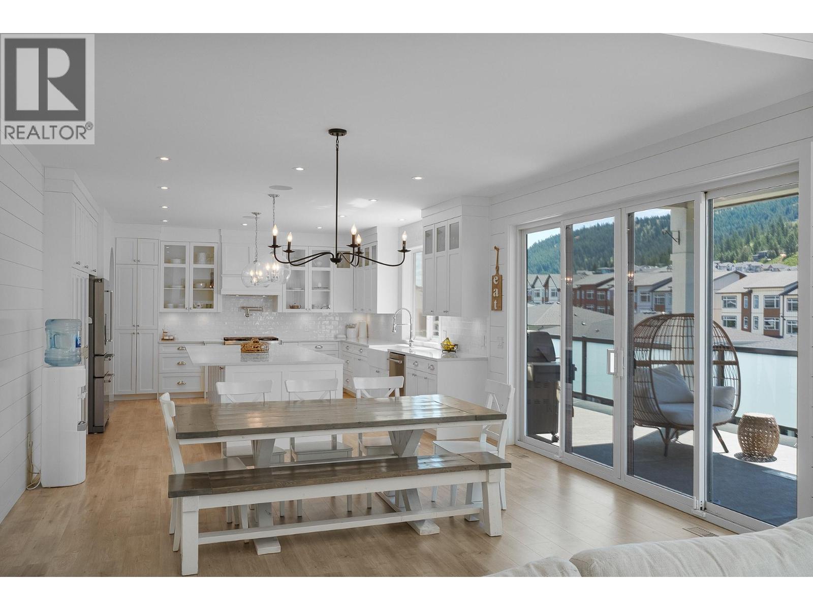 1345 Myra Place, Kamloops, British Columbia  V2E 0C3 - Photo 33 - 10375387