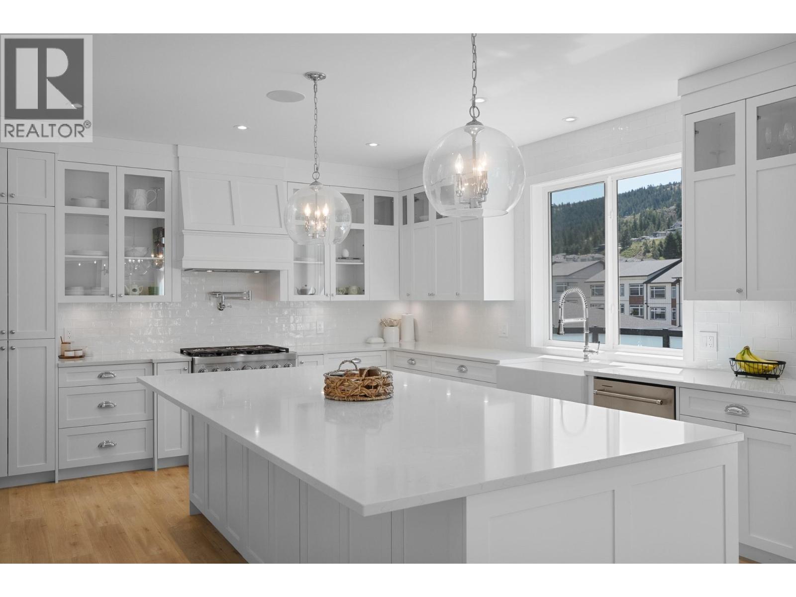 1345 Myra Place, Kamloops, British Columbia  V2E 0C3 - Photo 34 - 10375387