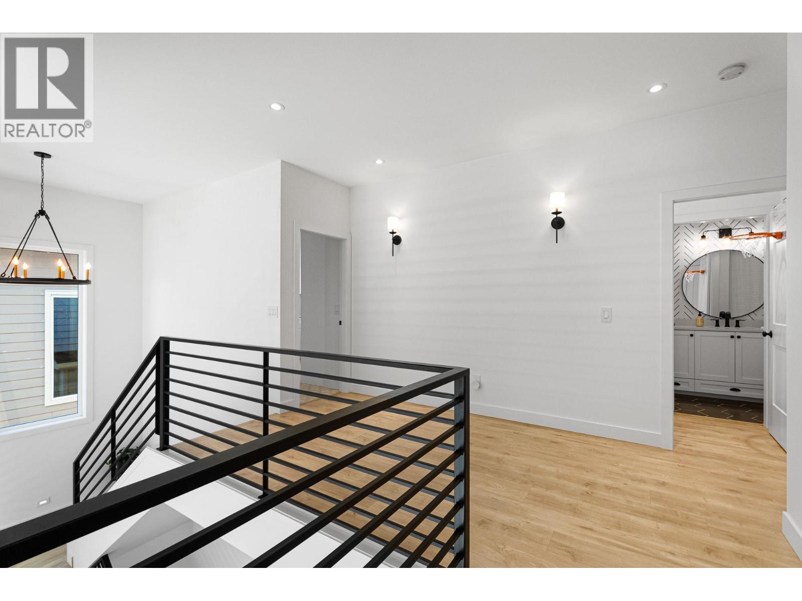 1345 Myra Place, Kamloops, British Columbia  V2E 0C3 - Photo 50 - 10375387