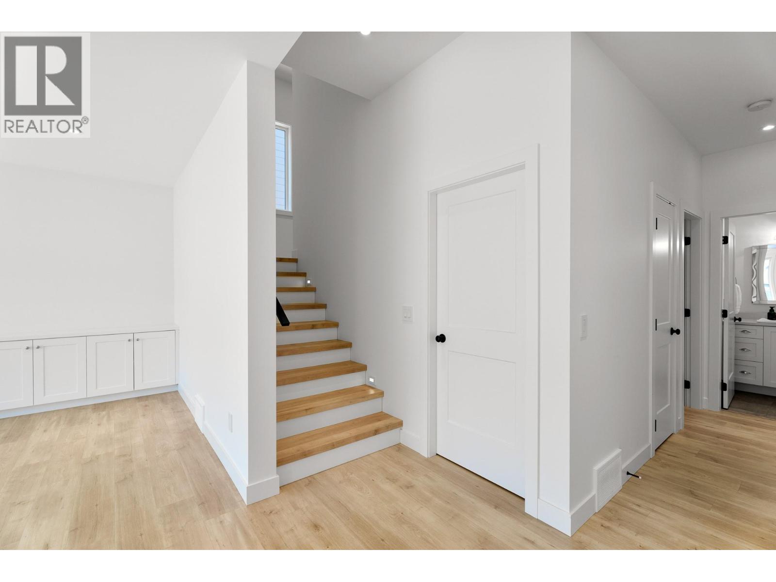 1345 Myra Place, Kamloops, British Columbia  V2E 0C3 - Photo 66 - 10375387