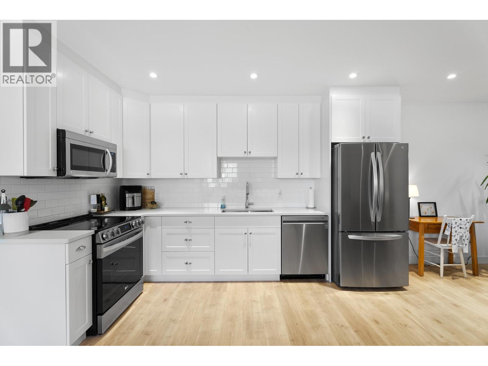 1345 Myra Place, Kamloops, British Columbia  V2E 0C3 - Photo 76 - 10375387