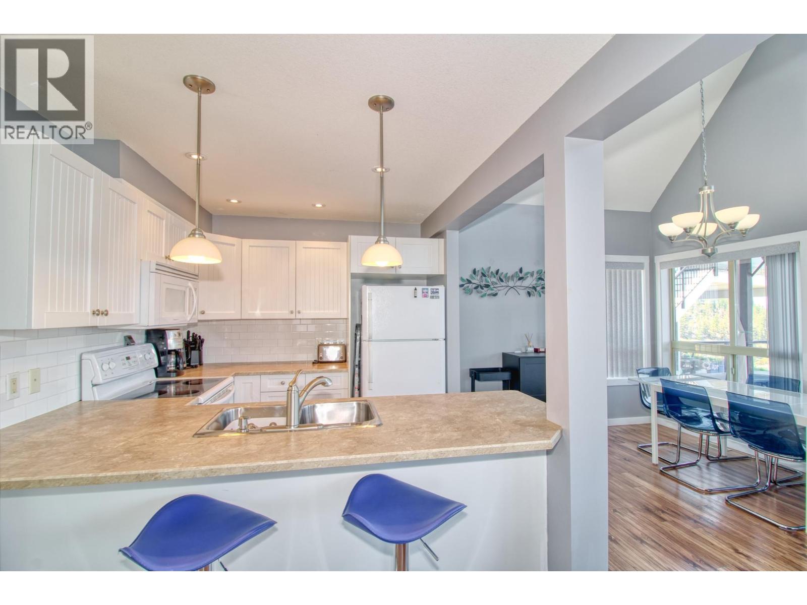 6933 Barcelona Drive Unit# 64, Kelowna, British Columbia  V1Z 3R8 - Photo 28 - 10375672