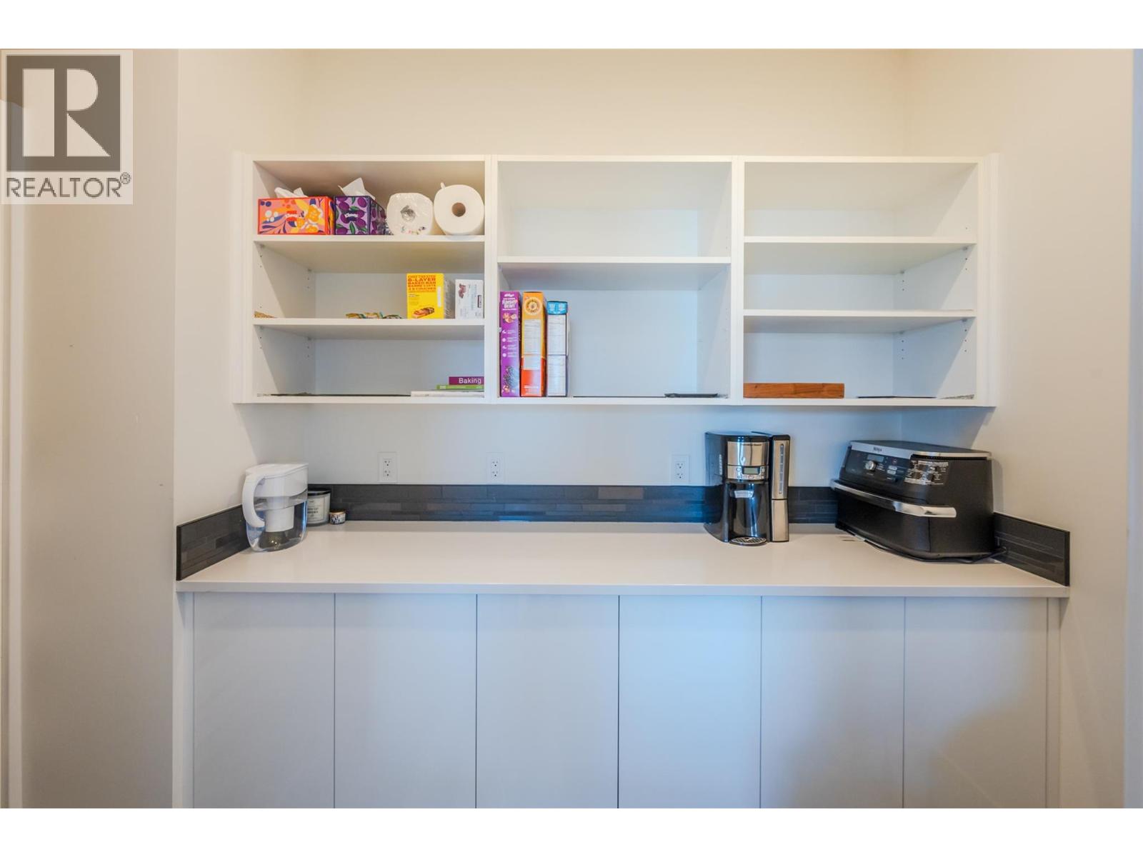 2776 Hawthorn Drive, Penticton, British Columbia  V2A 0C2 - Photo 11 - 10375703