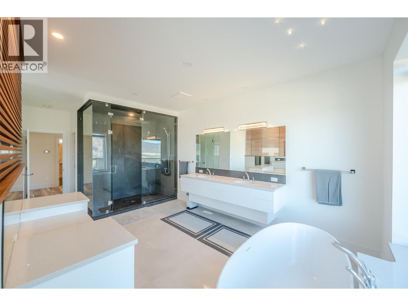 2776 Hawthorn Drive, Penticton, British Columbia  V2A 0C2 - Photo 50 - 10375703