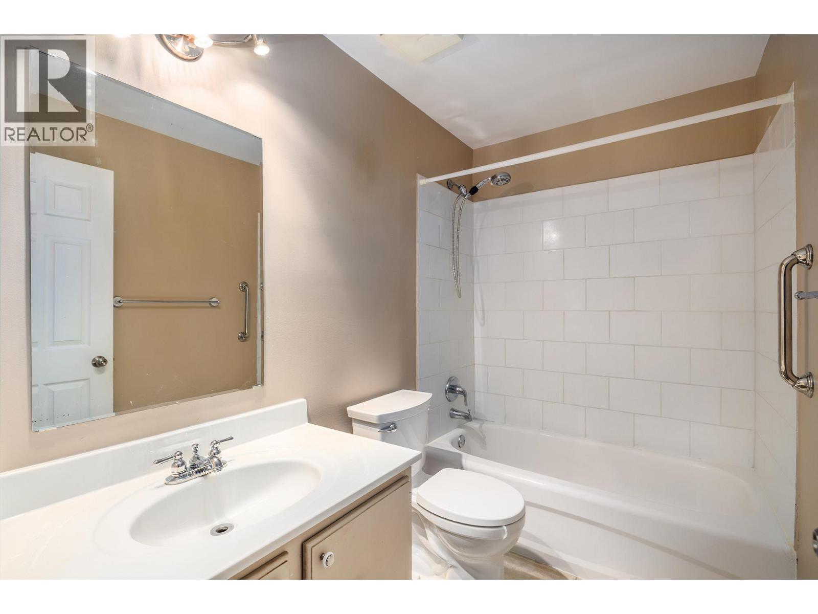 975 Neptune Road, Kelowna, British Columbia  V1X 3E4 - Photo 13 - 10375646