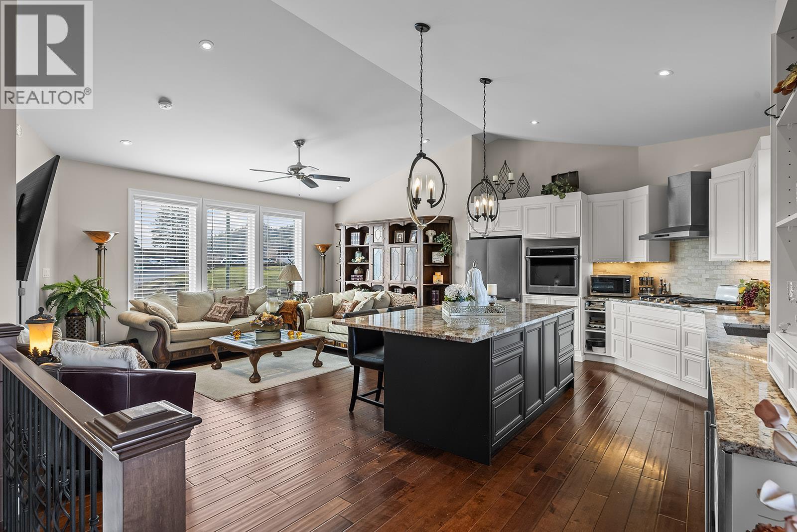 3025 Wales Road, West Kelowna, British Columbia  V1Z 2A7 - Photo 70 - 10375365