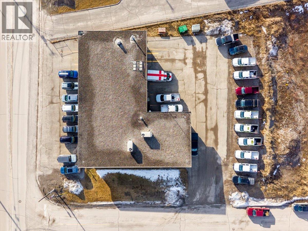 603 Pine Avenue, Sparwood, British Columbia  V0B 2G0 - Photo 8 - 10375618