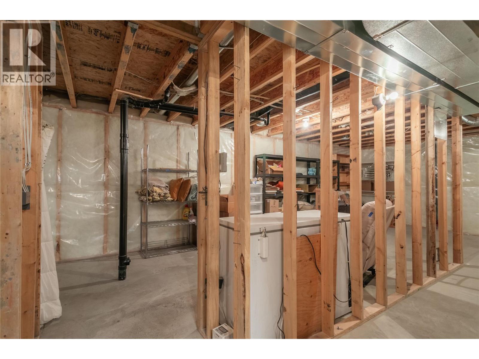 1490 Feedham Avenue, Kelowna, British Columbia  V1P 1N7 - Photo 31 - 10375335