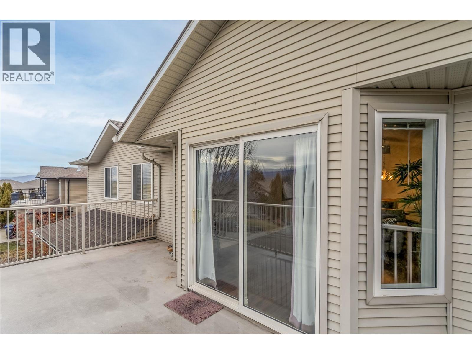 1490 Feedham Avenue, Kelowna, British Columbia  V1P 1N7 - Photo 32 - 10375335