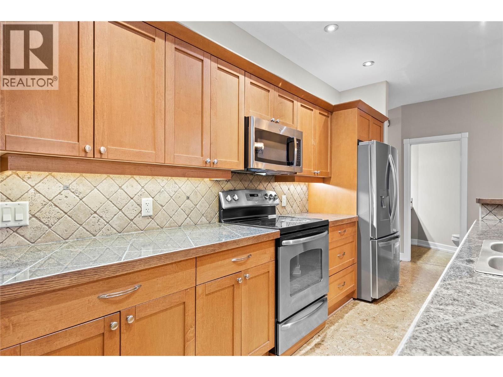 2483 Marine Place, Blind Bay, British Columbia  V0E 1H1 - Photo 19 - 10375705