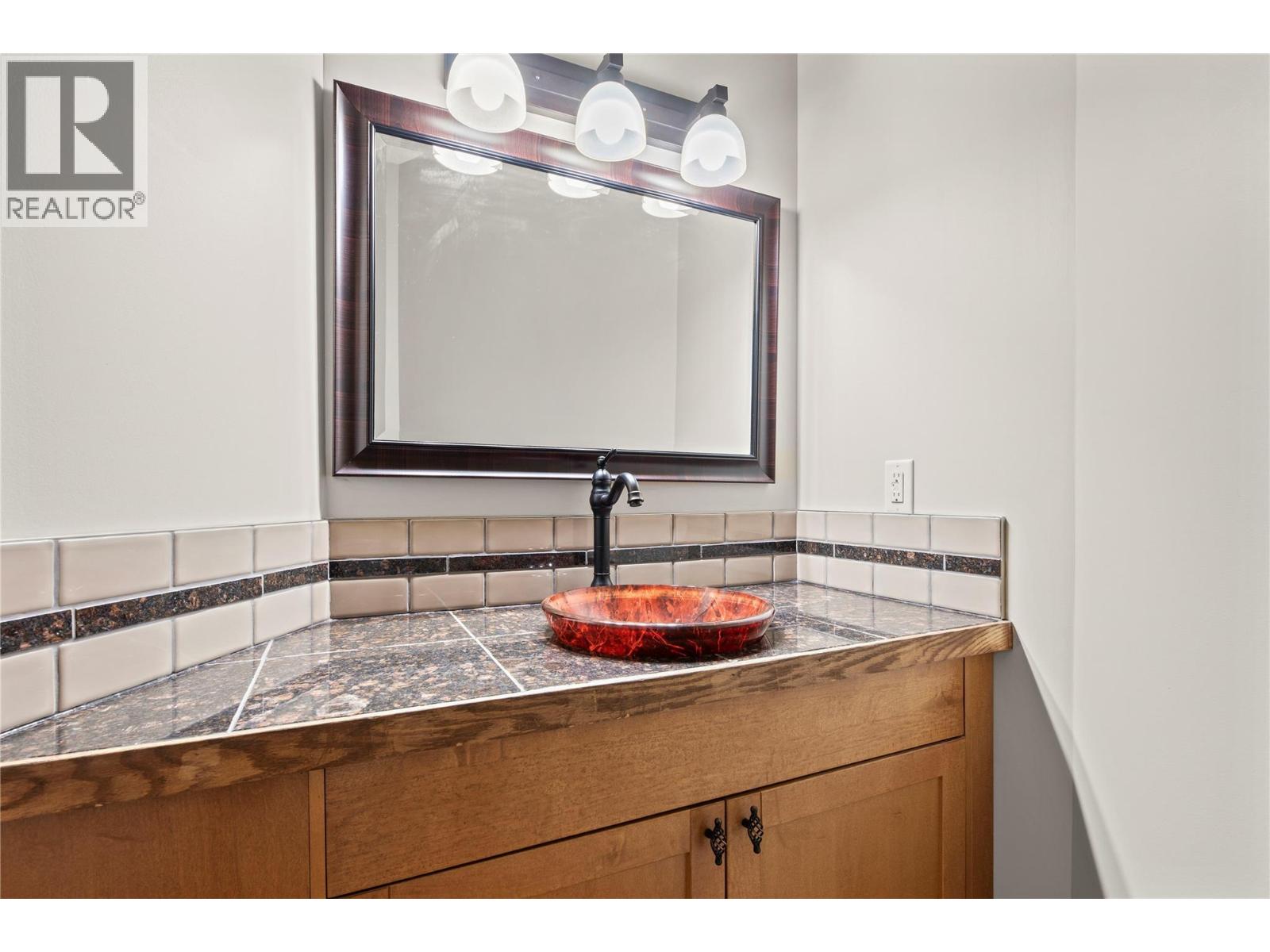 2483 Marine Place, Blind Bay, British Columbia  V0E 1H1 - Photo 22 - 10375705