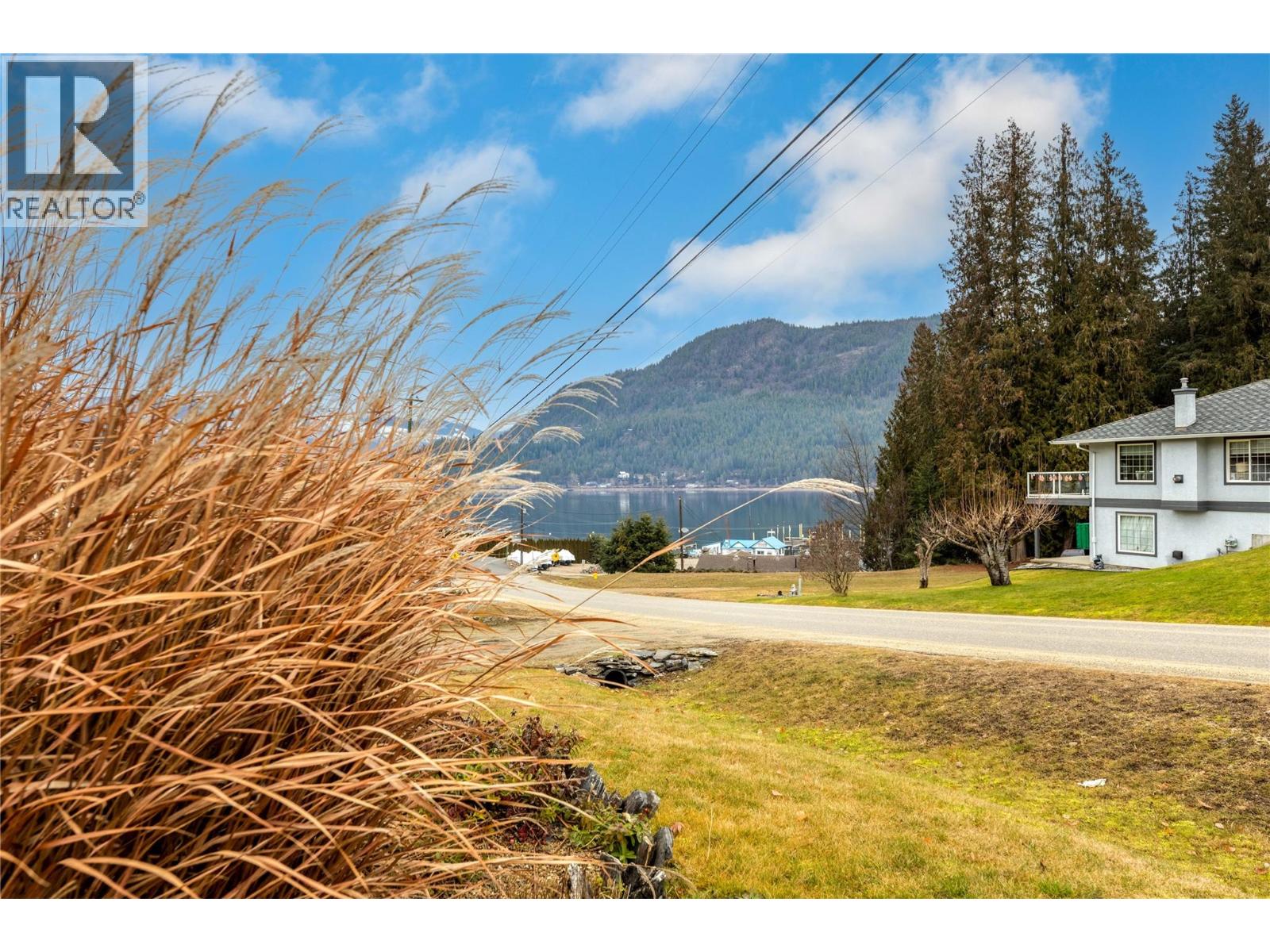 2483 Marine Place, Blind Bay, British Columbia  V0E 1H1 - Photo 59 - 10375705