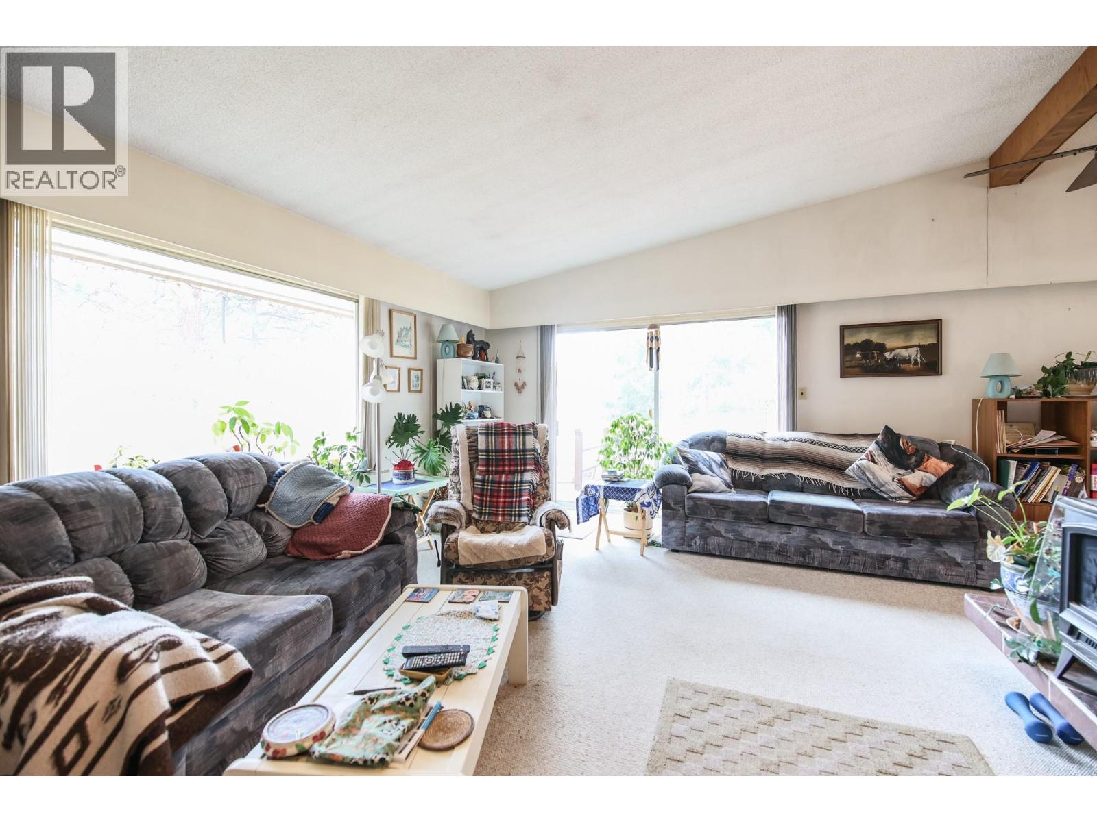 698 Green Lake Road, Oliver, British Columbia  V0H 1T5 - Photo 15 - 10375341