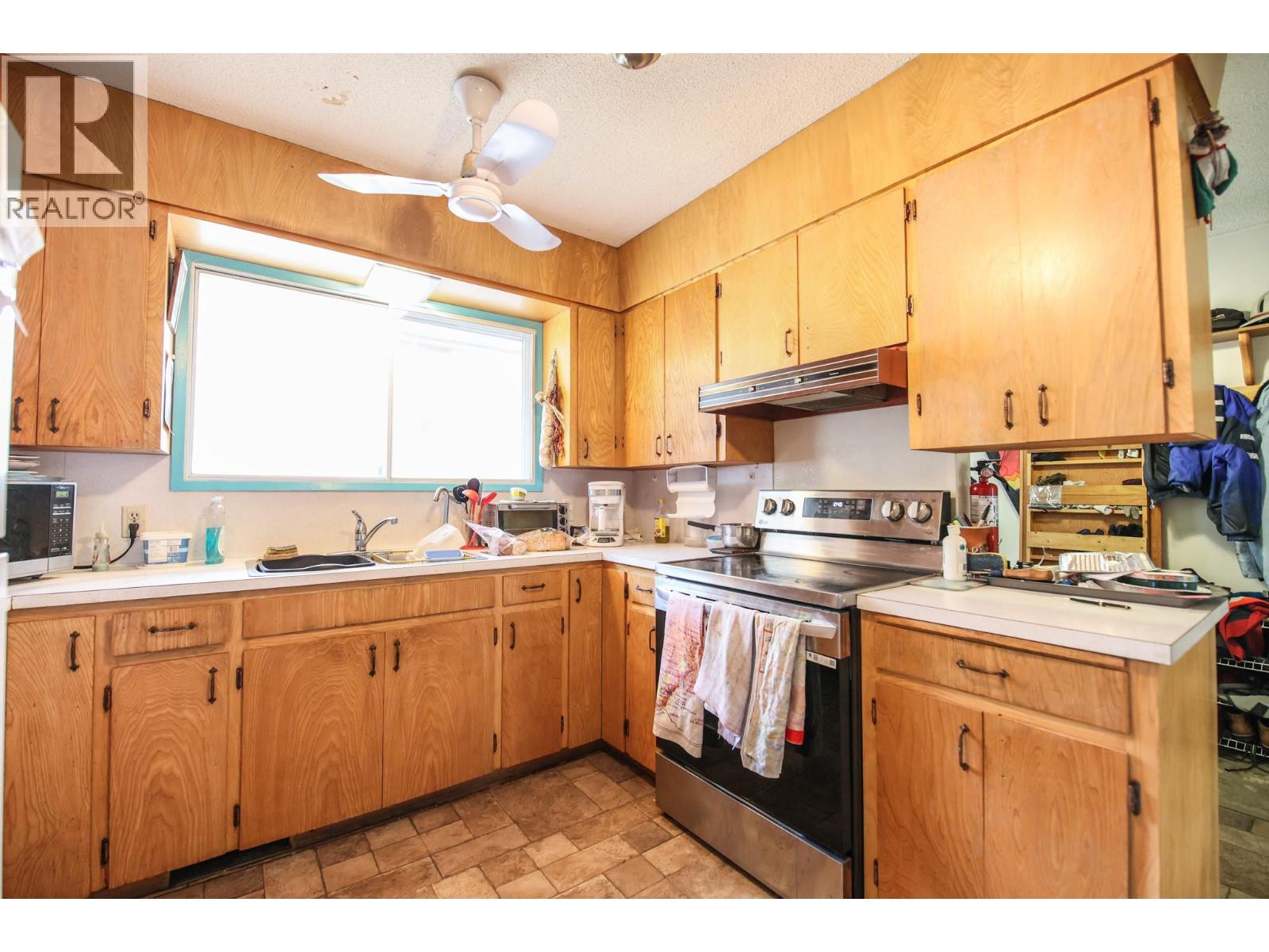 698 Green Lake Road, Oliver, British Columbia  V0H 1T5 - Photo 20 - 10375341