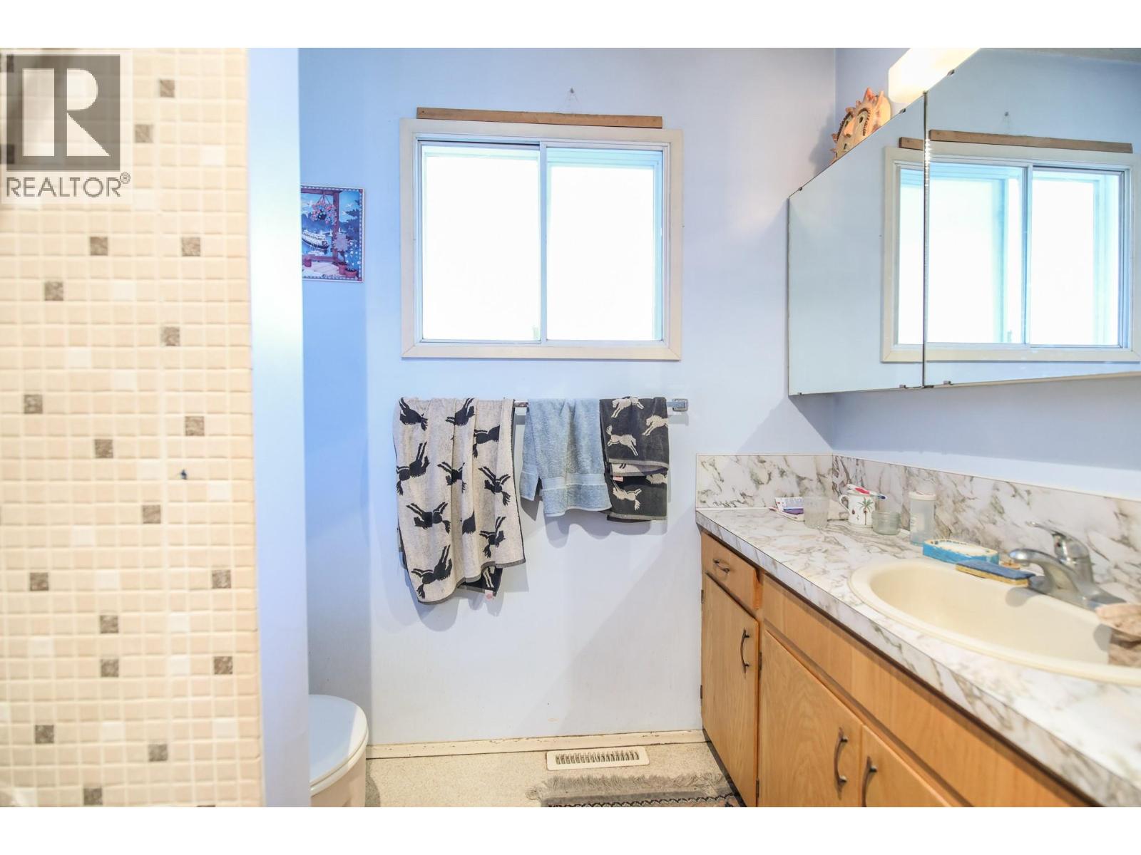 698 Green Lake Road, Oliver, British Columbia  V0H 1T5 - Photo 24 - 10375341