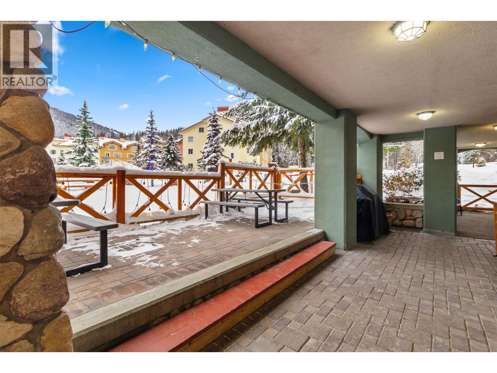 3190 Creekside Way Unit# 102, Sun Peaks, British Columbia  V0E 5N0 - Photo 35 - 10374949