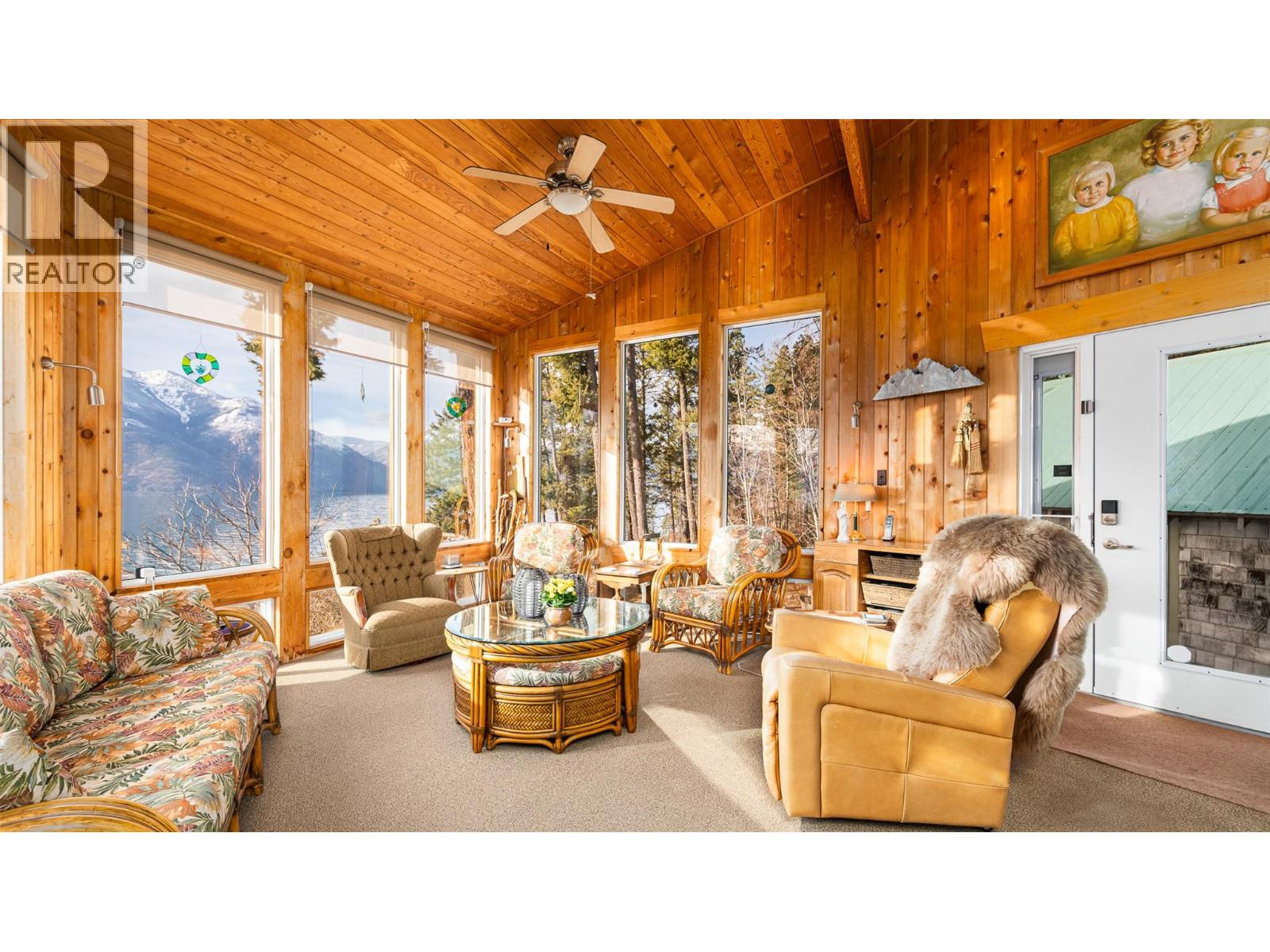 10333 3a Highway, Kuskanook, British Columbia  V0B 1A1 - Photo 14 - 10374180