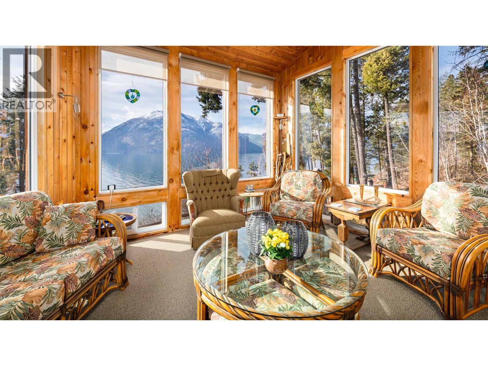 10333 3a Highway, Kuskanook, British Columbia  V0B 1A1 - Photo 15 - 10374180