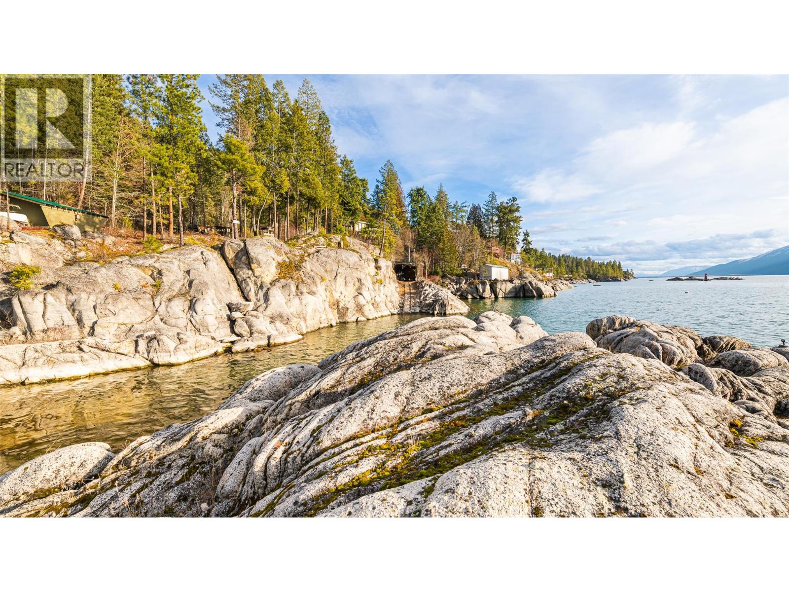 10333 3a Highway, Kuskanook, British Columbia  V0B 1A1 - Photo 43 - 10374180