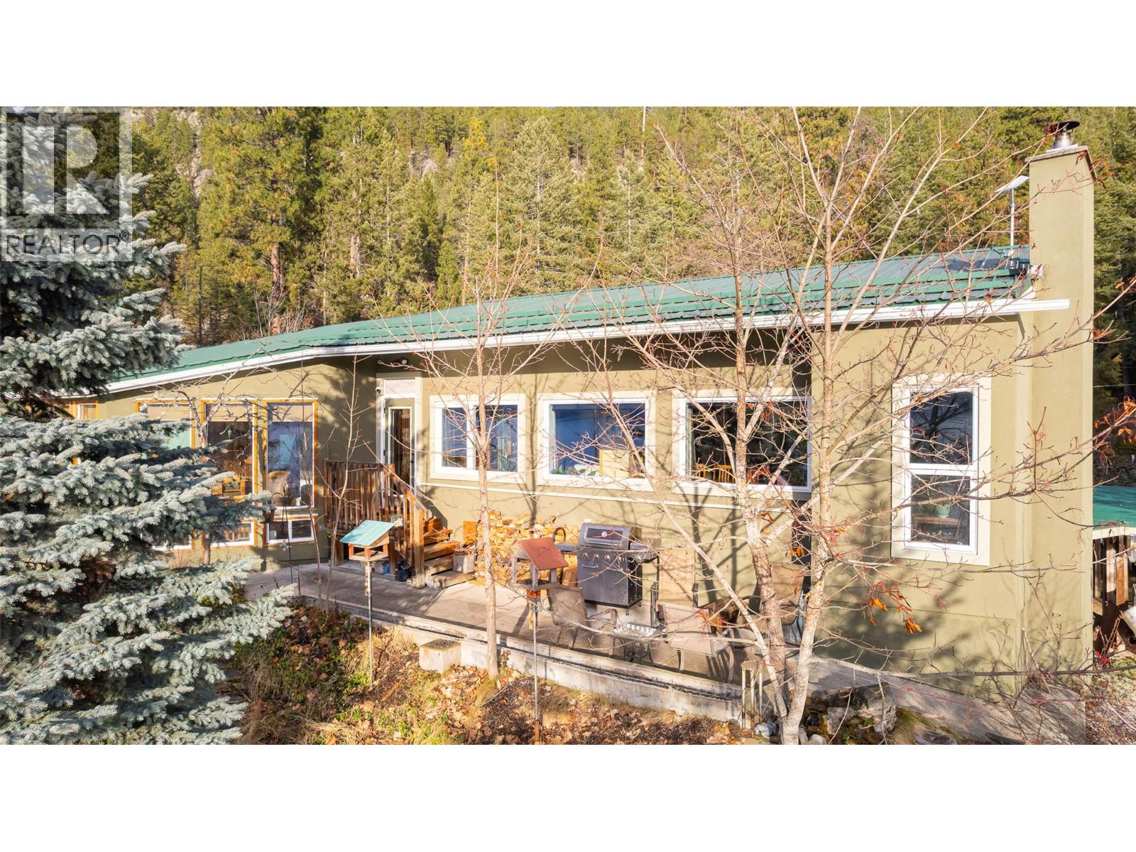 10333 3a Highway, Kuskanook, British Columbia  V0B 1A1 - Photo 57 - 10374180