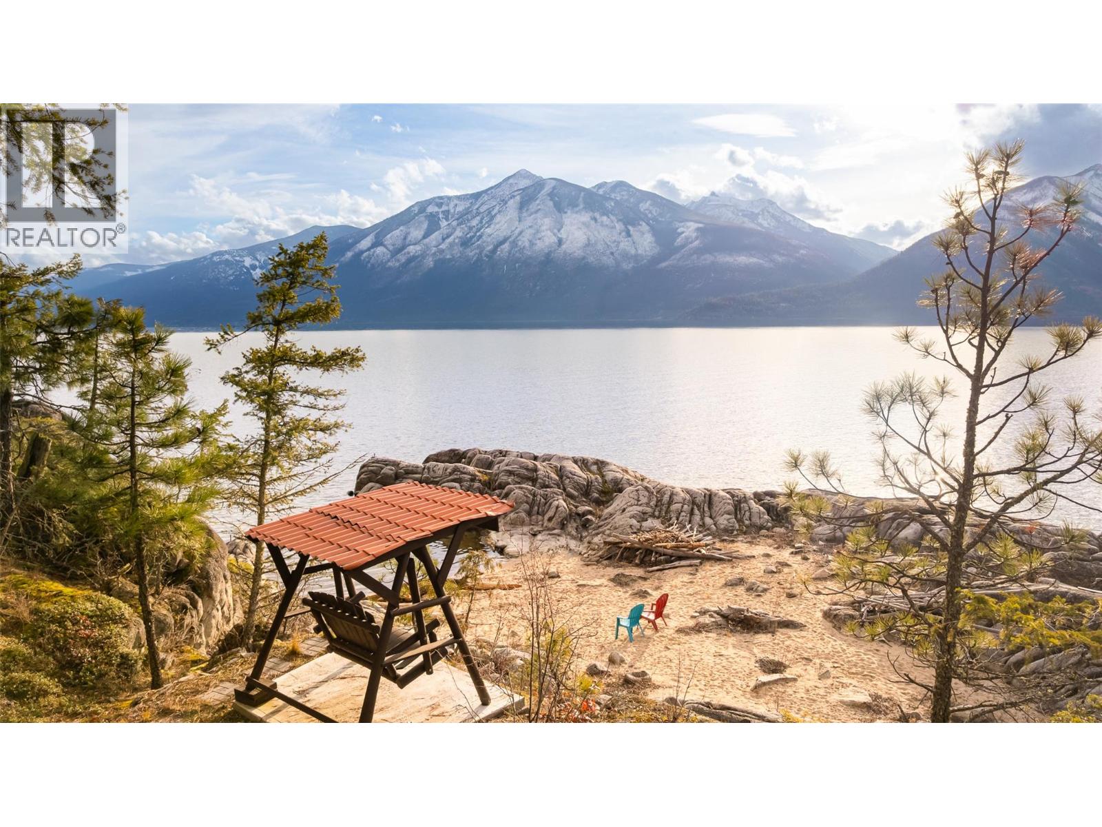 10333 3a Highway, Kuskanook, British Columbia  V0B 1A1 - Photo 7 - 10374180