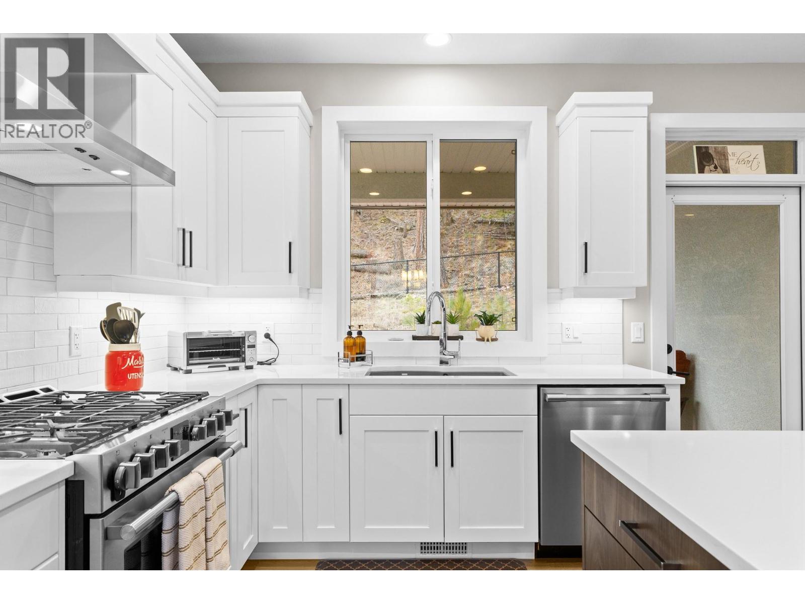 2451 Ironridge Road, West Kelowna, British Columbia  V4T 3L6 - Photo 13 - 10375539