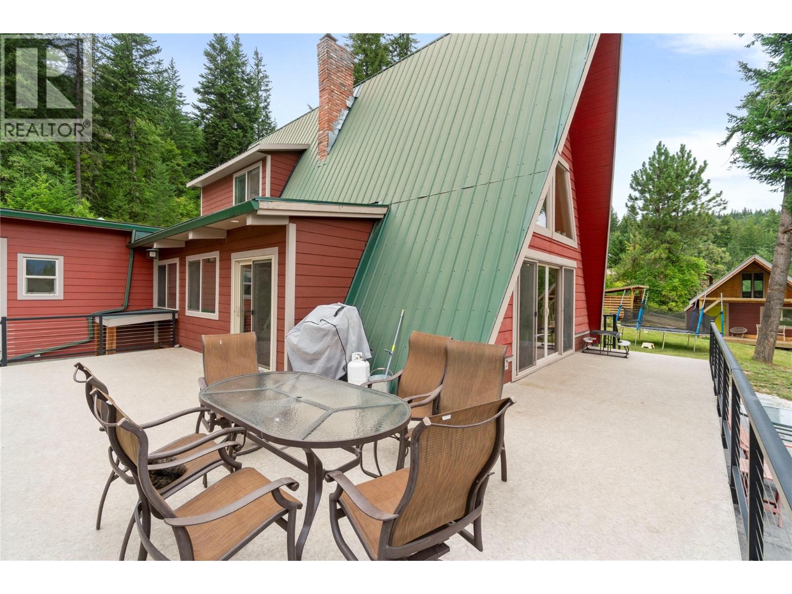 6551 40 Street Nw, Salmon Arm, British Columbia  V1E 3A5 - Photo 41 - 10375537