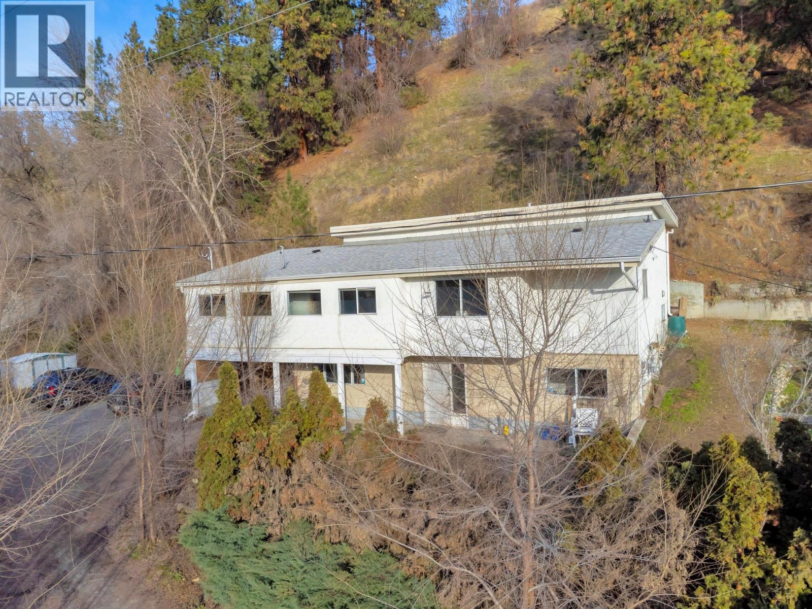 1745 Hollywood Road S, Kelowna, British Columbia  V1X 4P5 - Photo 1 - 10374734