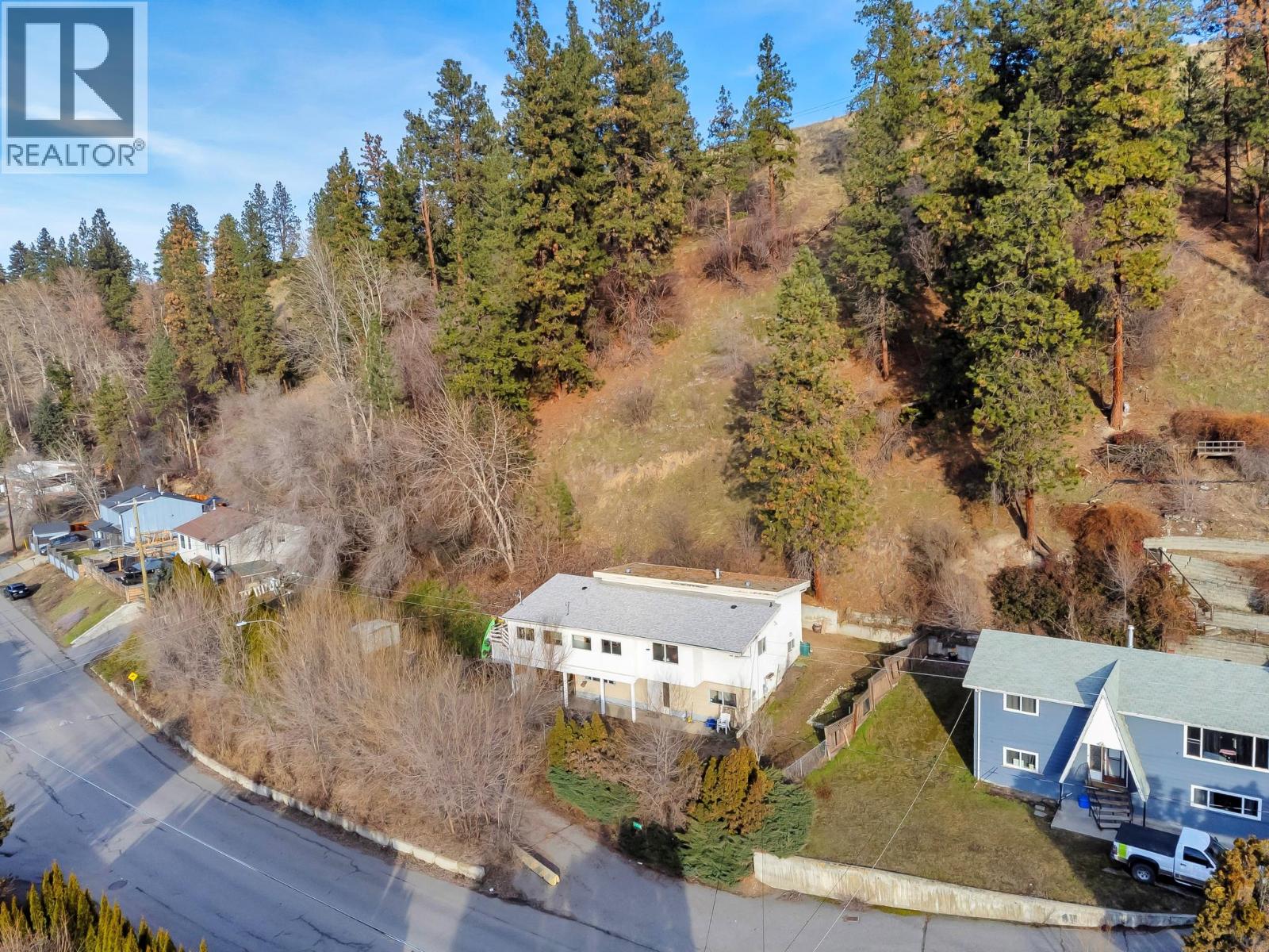 1745 Hollywood Road S, Kelowna, British Columbia  V1X 4P5 - Photo 2 - 10374734