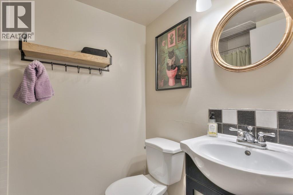 1745 Hollywood Road S, Kelowna, British Columbia  V1X 4P5 - Photo 23 - 10374734