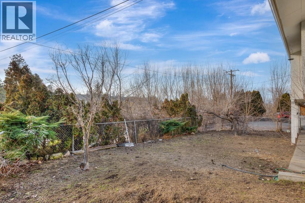 1745 Hollywood Road S, Kelowna, British Columbia  V1X 4P5 - Photo 29 - 10374734
